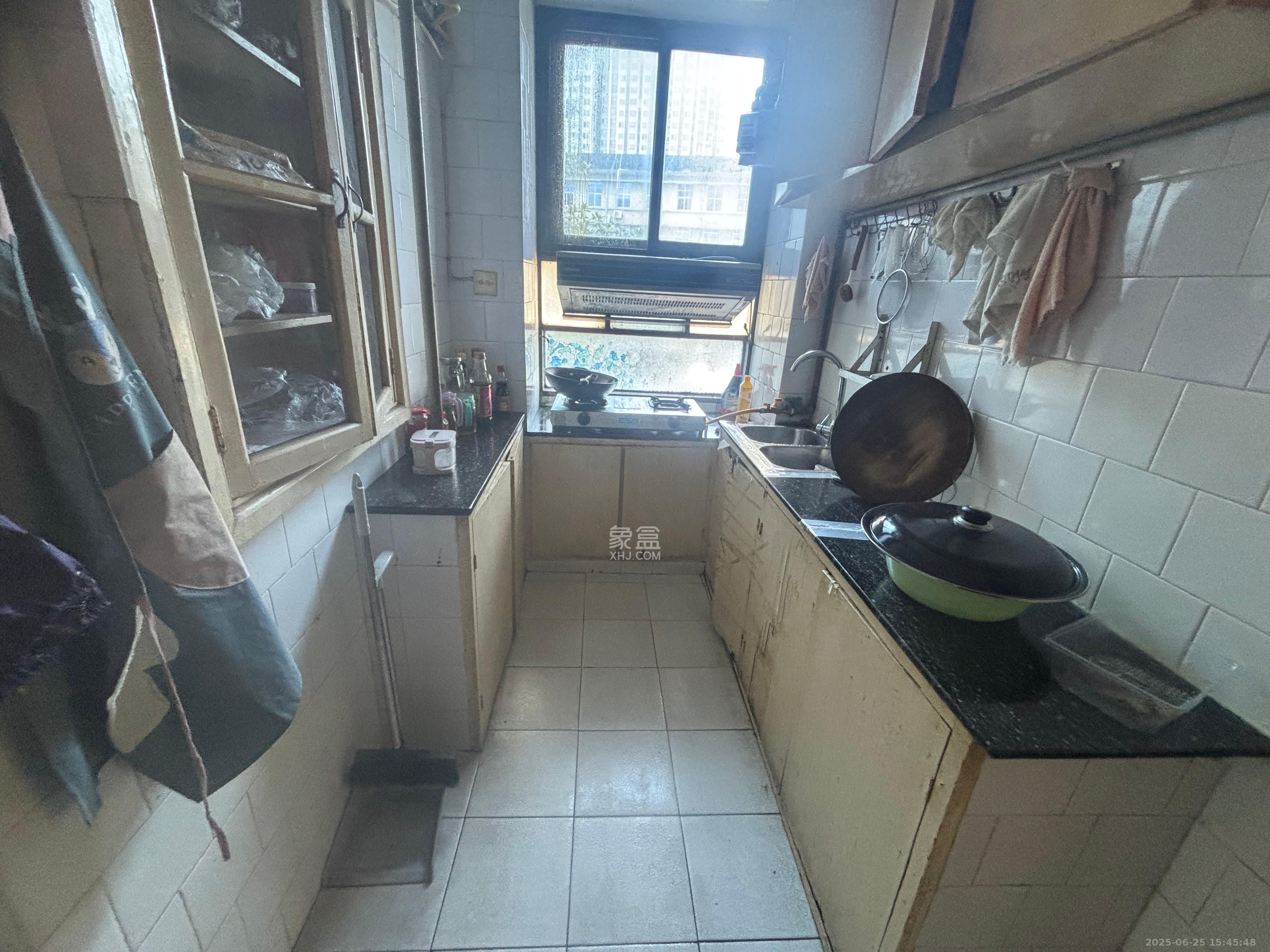 湖南省道路运输管理局  4室1厅1卫    2600.0元/月室内图