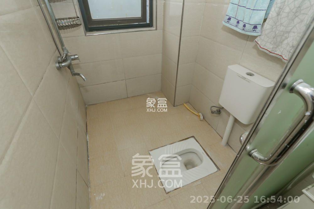 北京御园一二期（国泰嘉园）  4室2厅2卫    5000.0元/月室内图