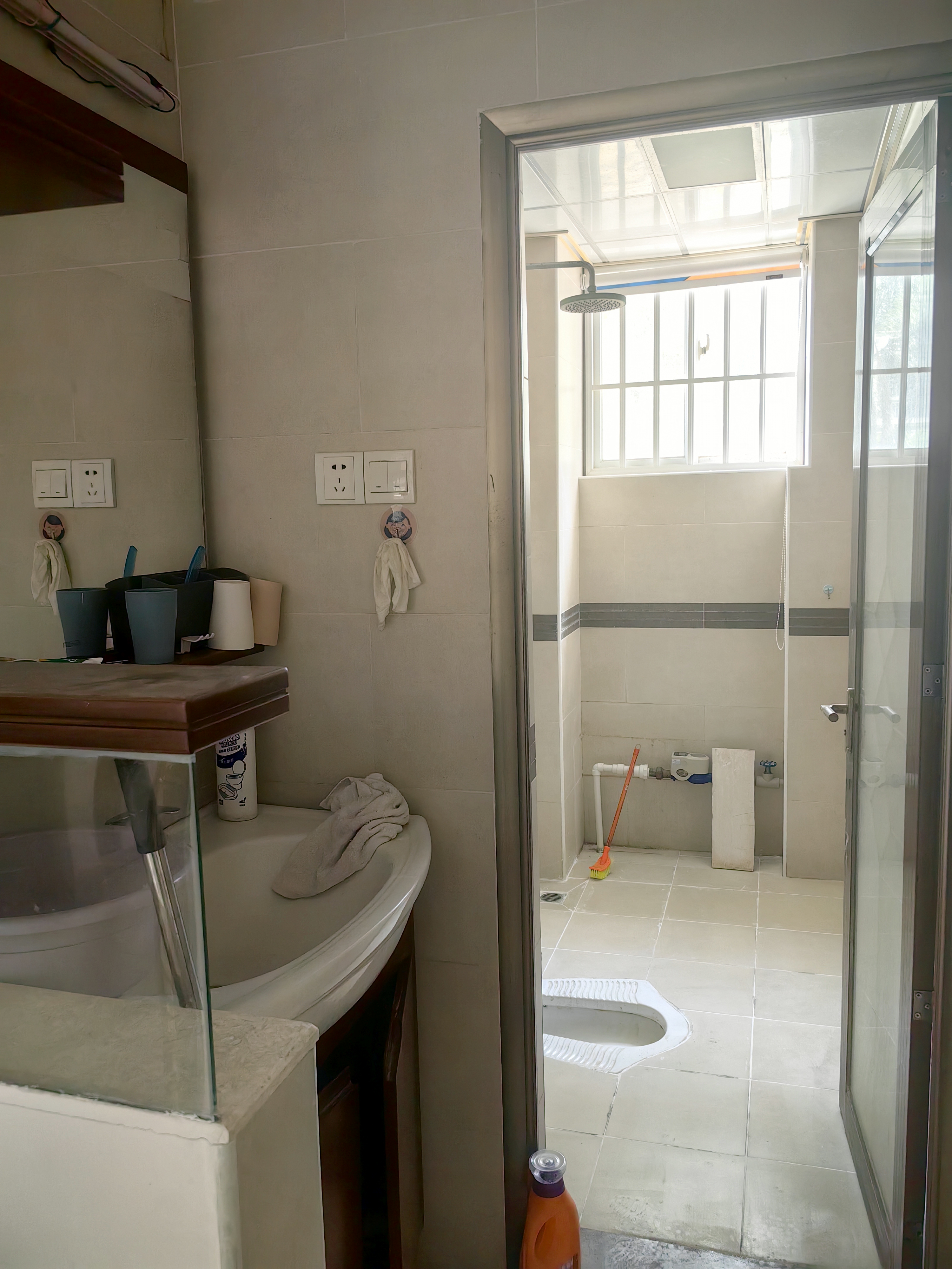 海南省公安消防总队海甸住宅小区 3室2厅2卫 3500.0元/月 海南省公安消防总队海甸住宅小区 3室2厅2卫 3500.0元/月室内图