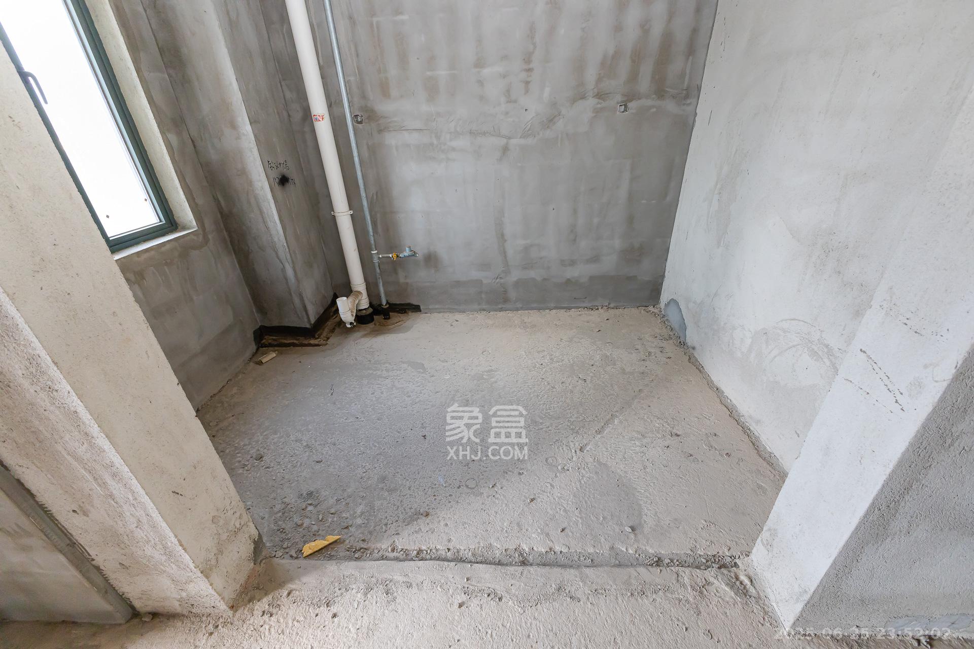 金湘苑(星澜之悦) 5室2厅2卫 98.0万 金湘苑(星澜之悦) 5室2厅2卫 98.0万厨房