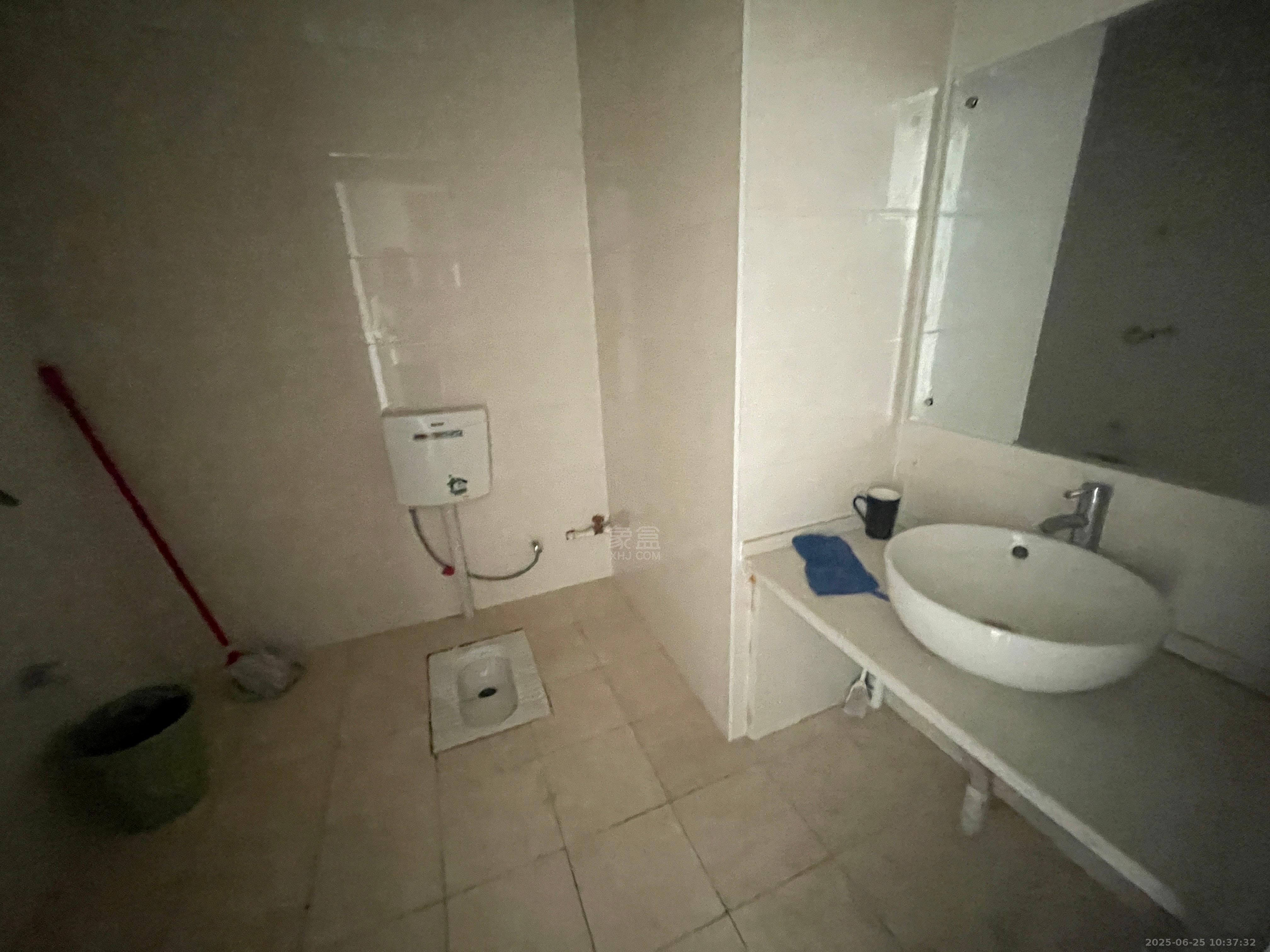 国际公馆(美的时代广场) 1室1厅1卫 1000.0元/月 国际公馆(美的时代广场) 1室1厅1卫 1000.0元/月室内图