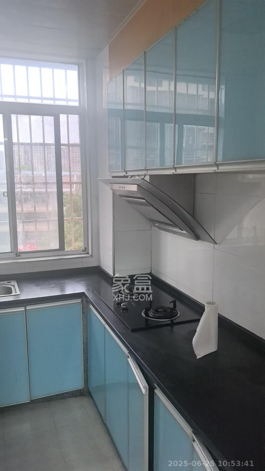 先锋新宇  2室2厅1卫   1700.00元/月室内图