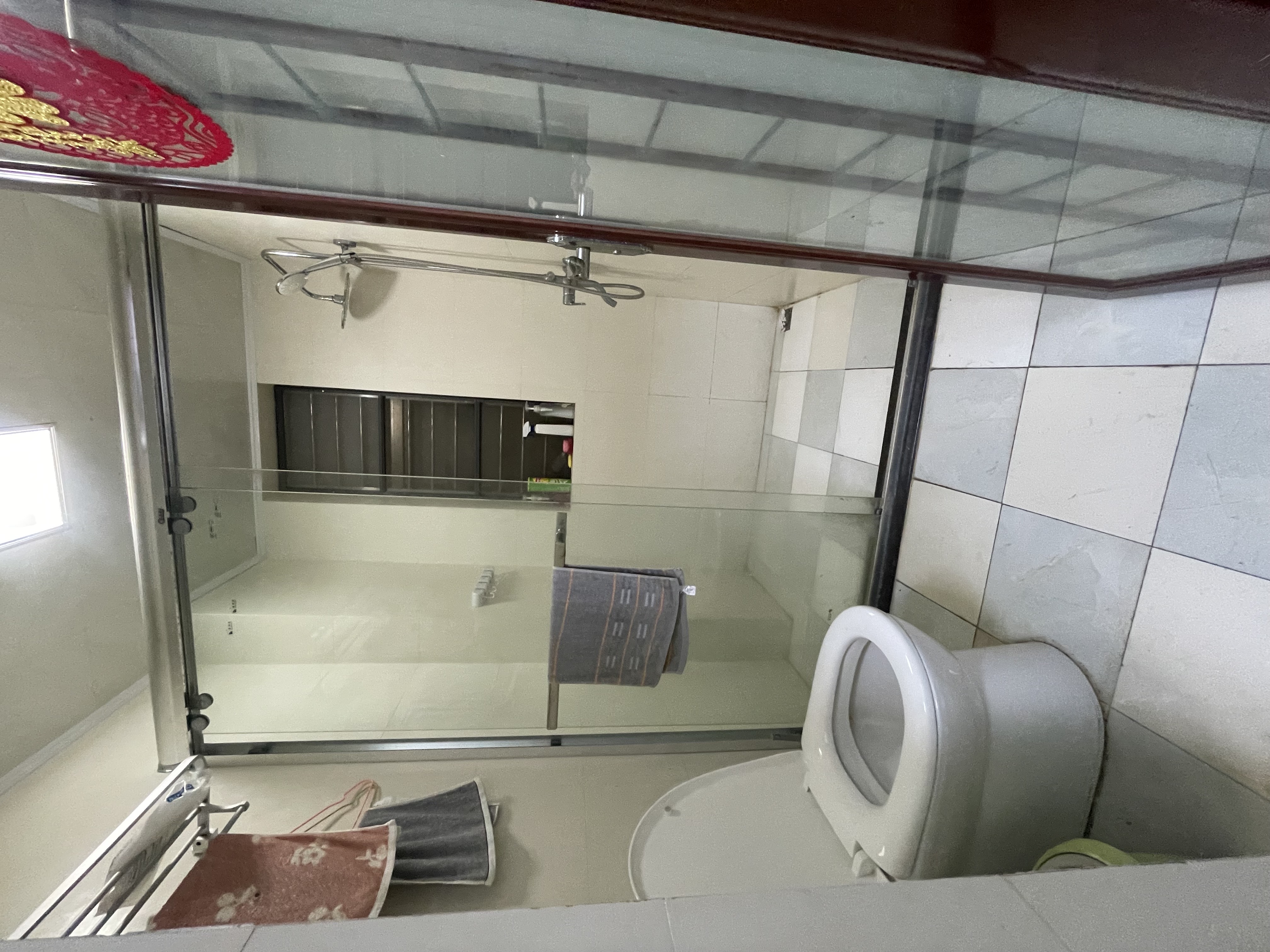 滨江绿都 3室2厅2卫 2500.0元/月 滨江绿都 3室2厅2卫 2500.0元/月室内图