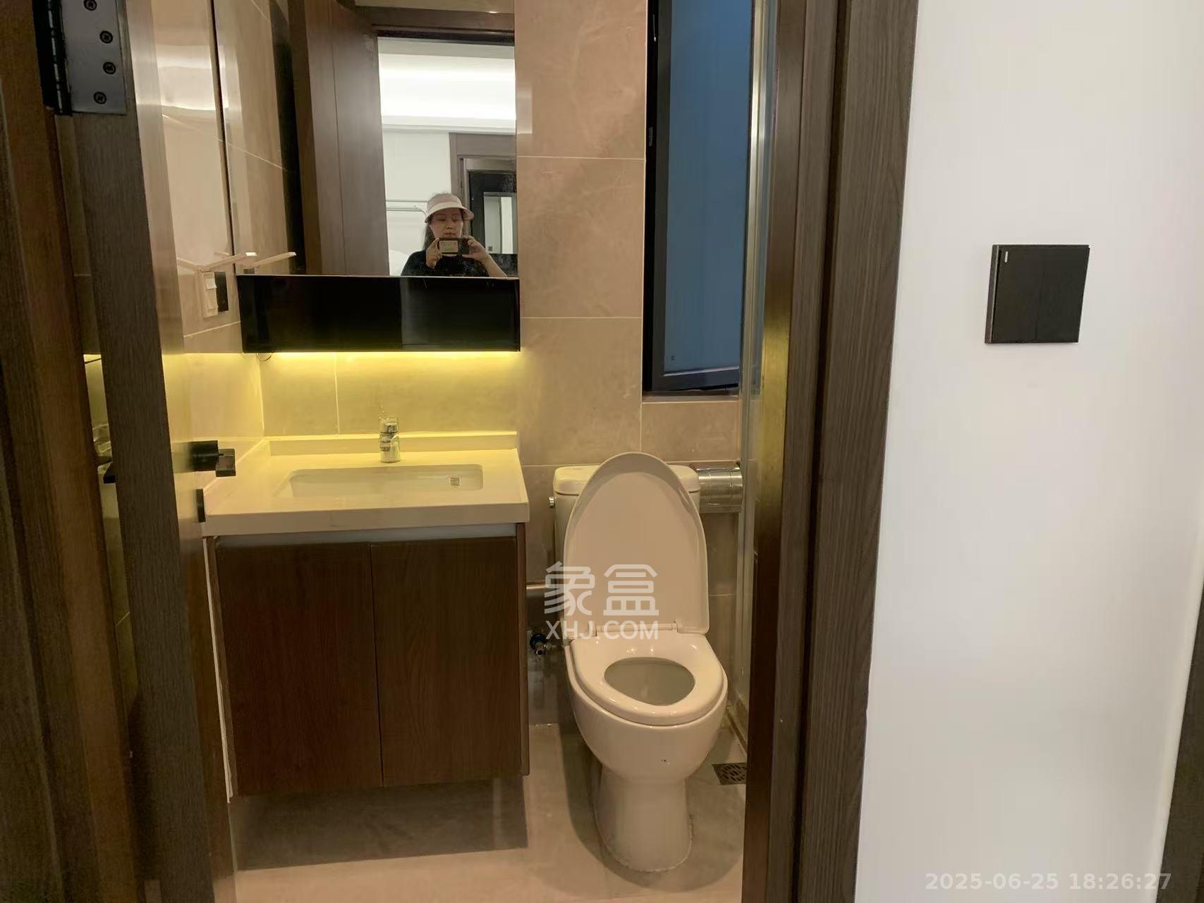 欣利梅溪左岸  3室2厅2卫   3100.00元/月室内图