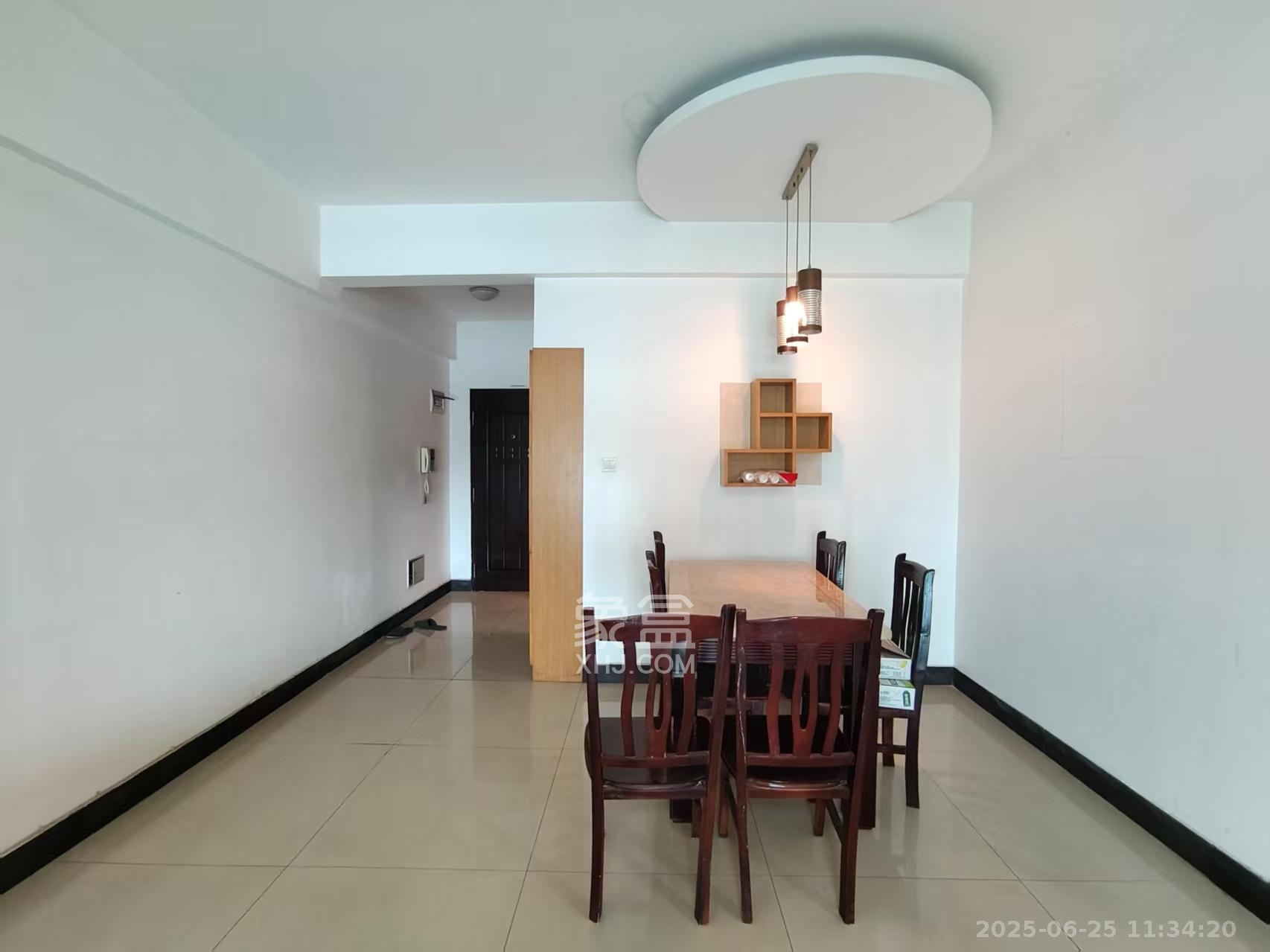 BOBO天下城(CTA财富中心) 2室2厅1卫 2600.0元/月 BOBO天下城(CTA财富中心) 2室2厅1卫 2600.0元/月室内图