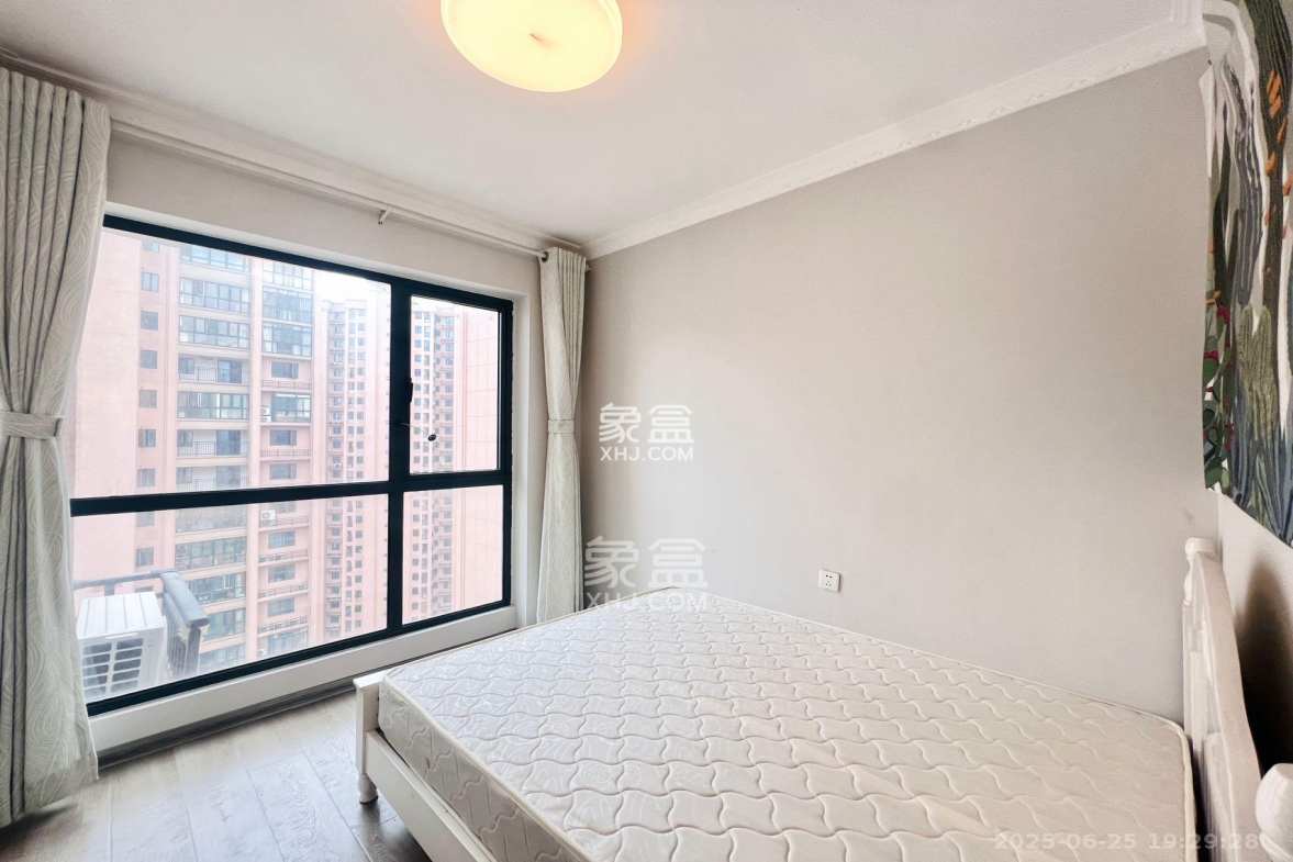 博长山水香颐 1室0厅0卫 2300.0元/月 博长山水香颐 1室0厅0卫 2300.0元/月室内图