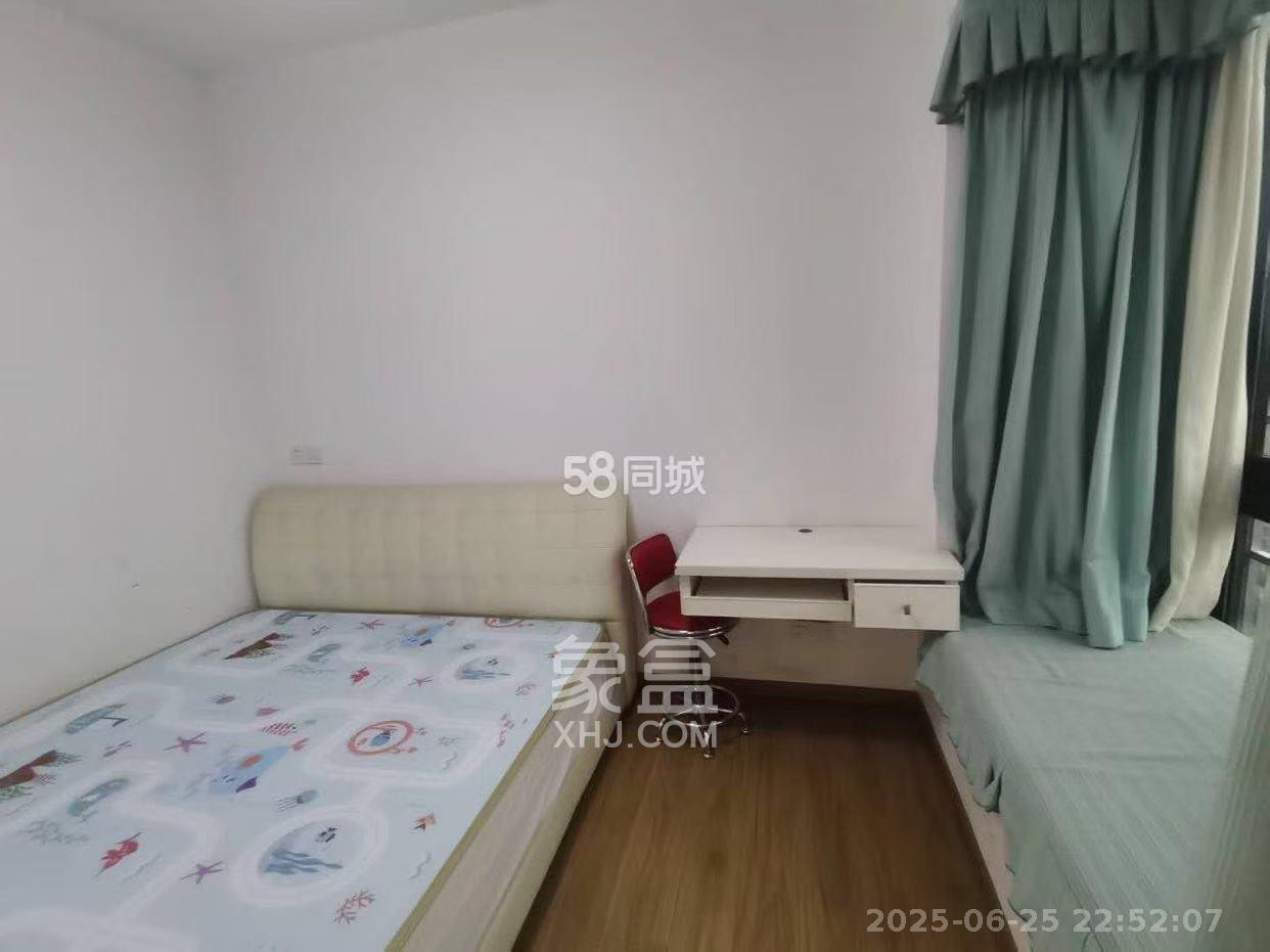 泰禹云开壹品  2室1厅1卫    1800.0元/月室内图