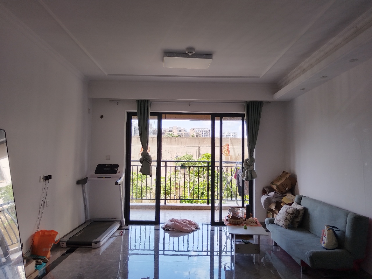 粤泰滨江花园 2室2厅1卫 127.0万 粤泰滨江花园 2室2厅1卫 127.0万户型图