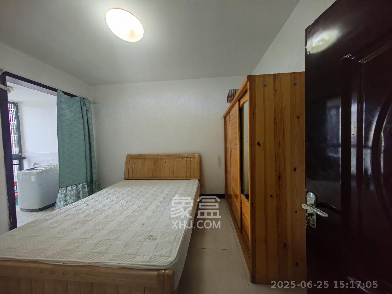 先锋新宇  2室2厅1卫    1600.0元/月室内图
