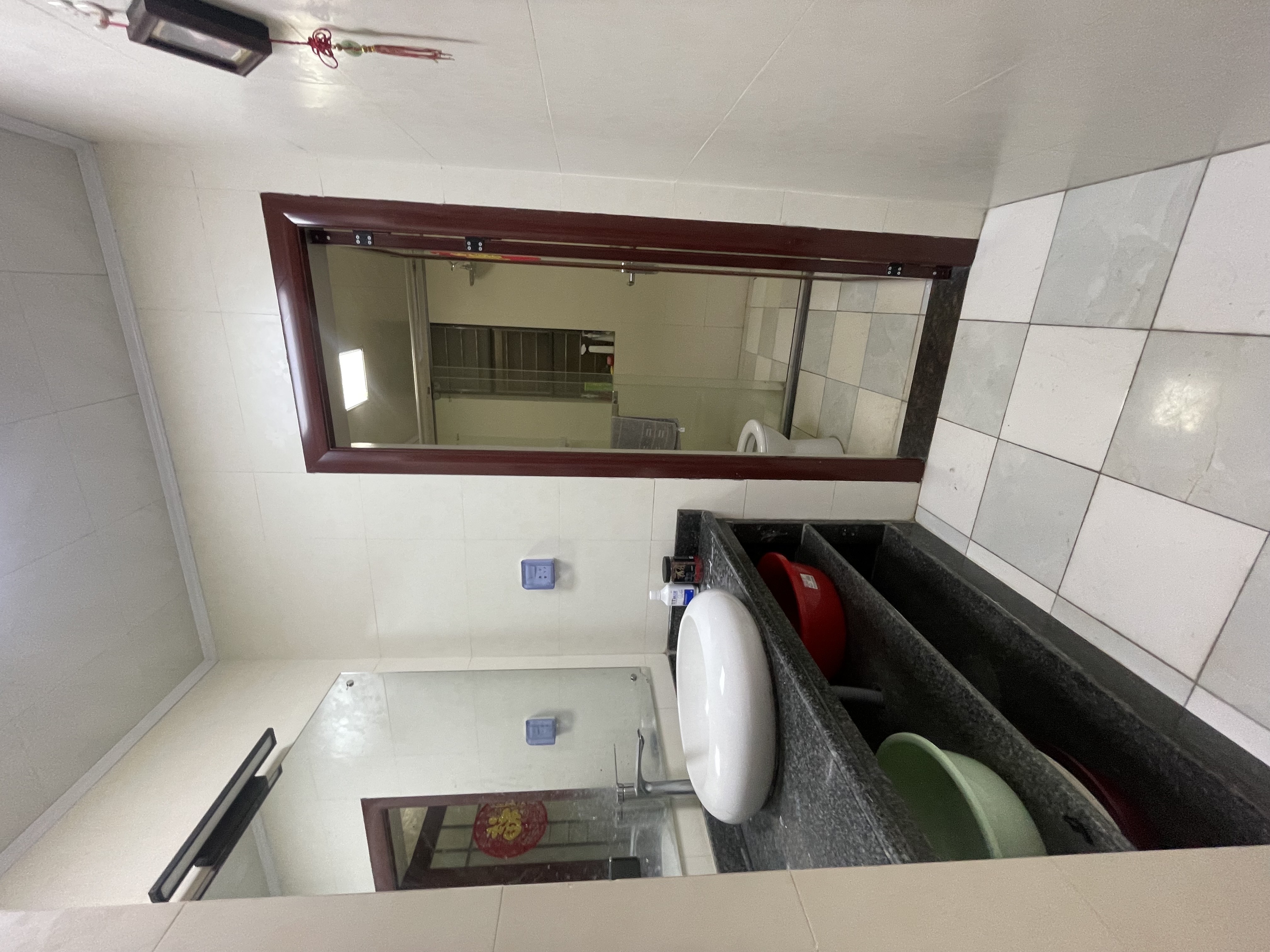 滨江绿都 3室2厅2卫 2500.0元/月 滨江绿都 3室2厅2卫 2500.0元/月室内图