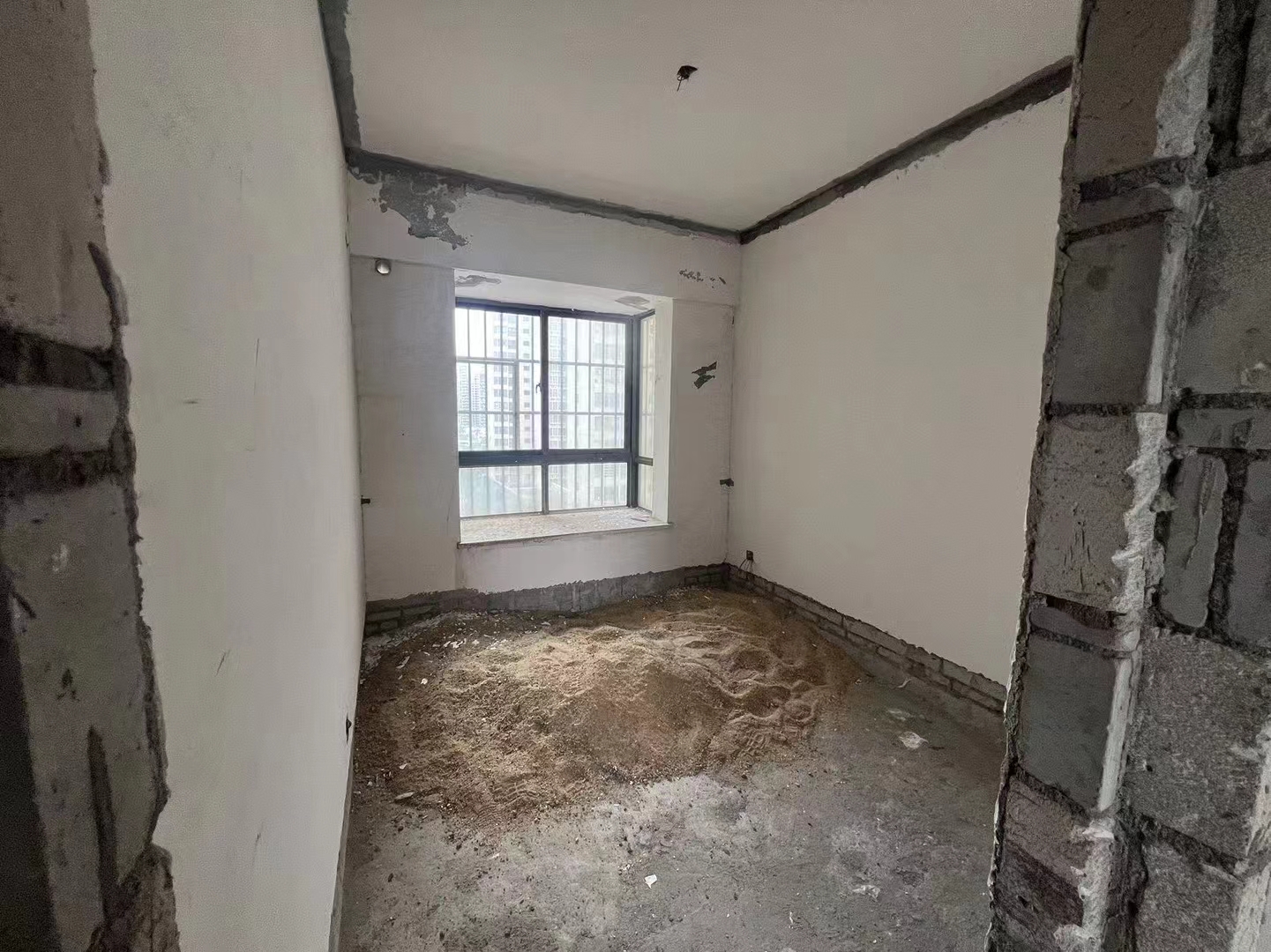 仙桥花园 3室2厅1卫 180.0万 仙桥花园 3室2厅1卫 180.0万室内图