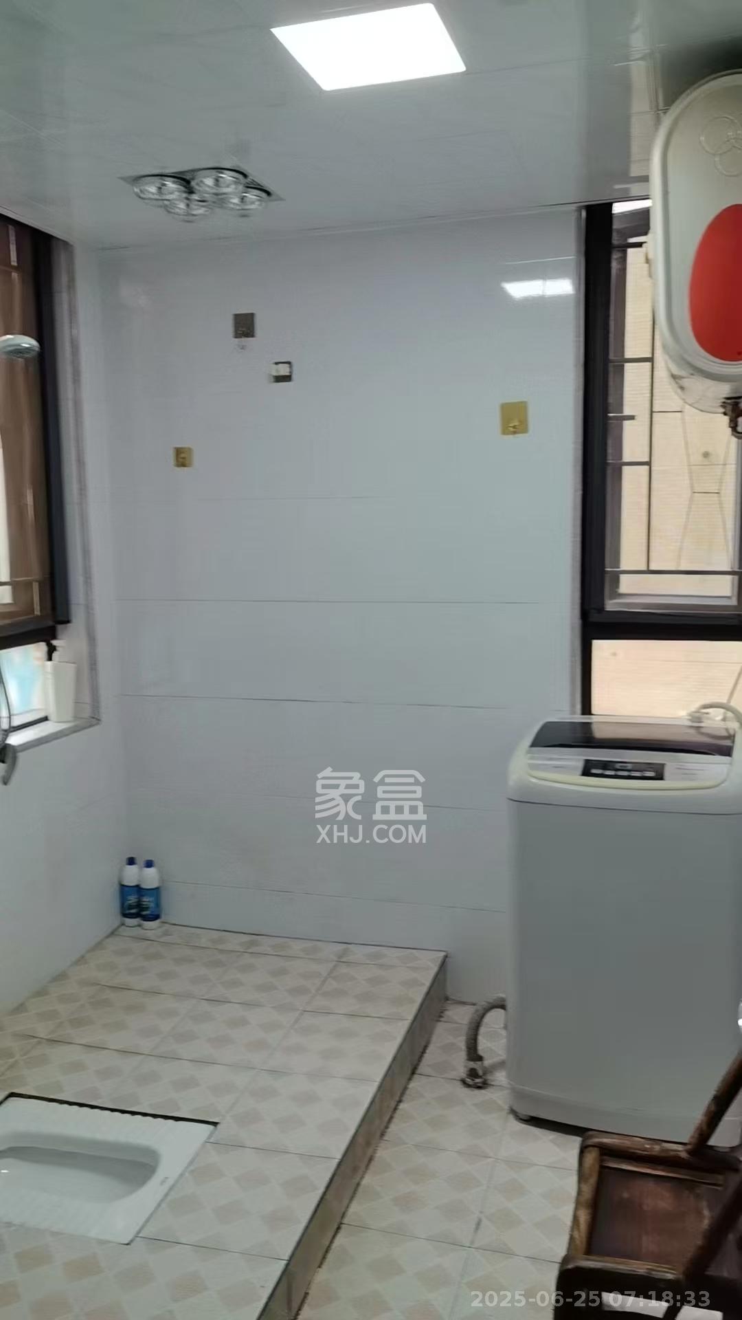 东岸梅园小区  2室1厅1卫   1500.00元/月室内图1