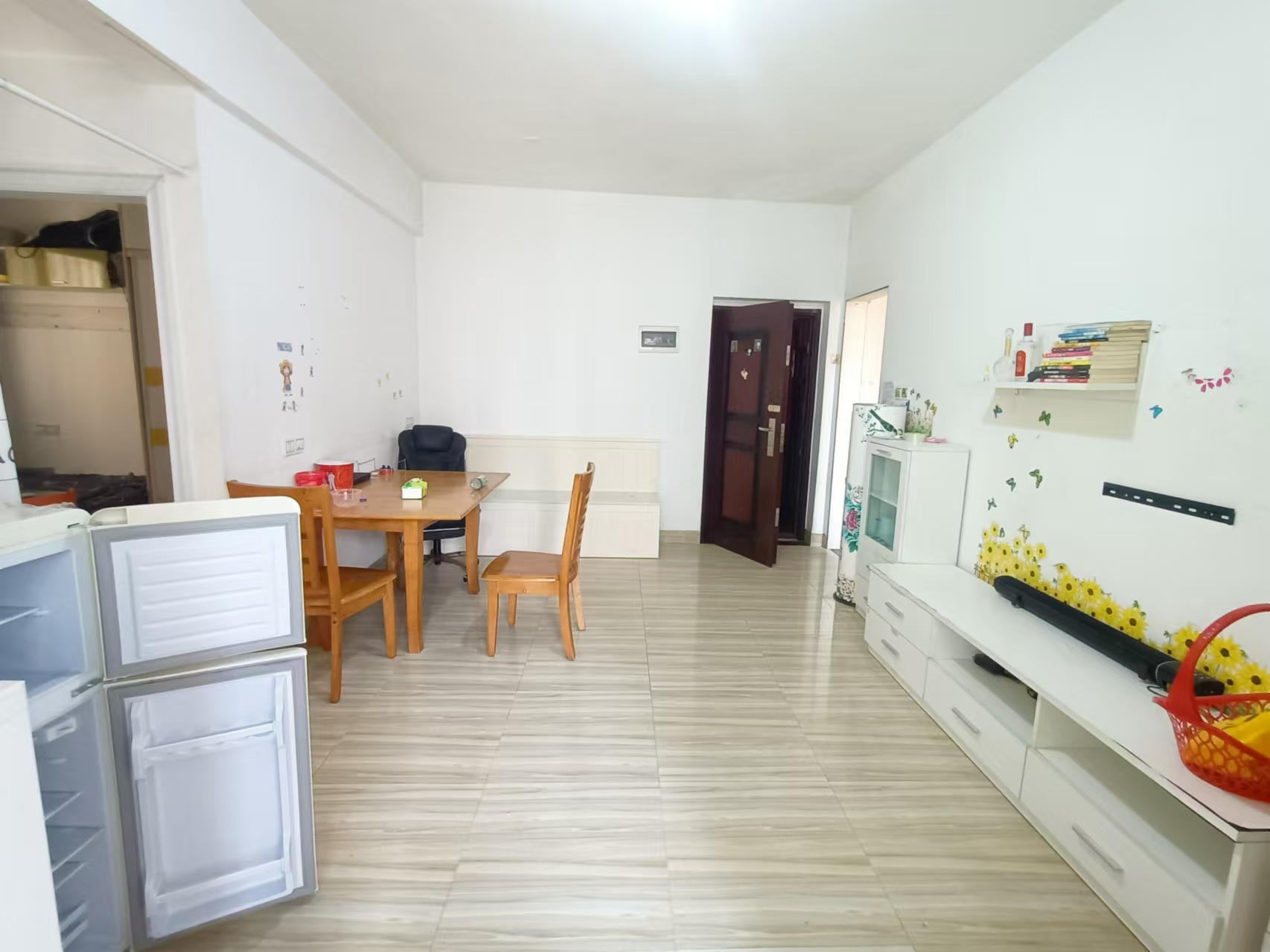 南江花园 2室1厅1卫 1600.0元/月 南江花园 2室1厅1卫 1600.0元/月室内图