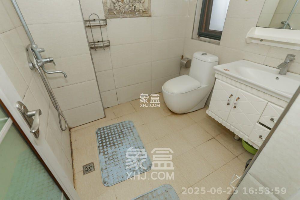 北京御园一二期（国泰嘉园）  4室2厅2卫    5000.0元/月室内图