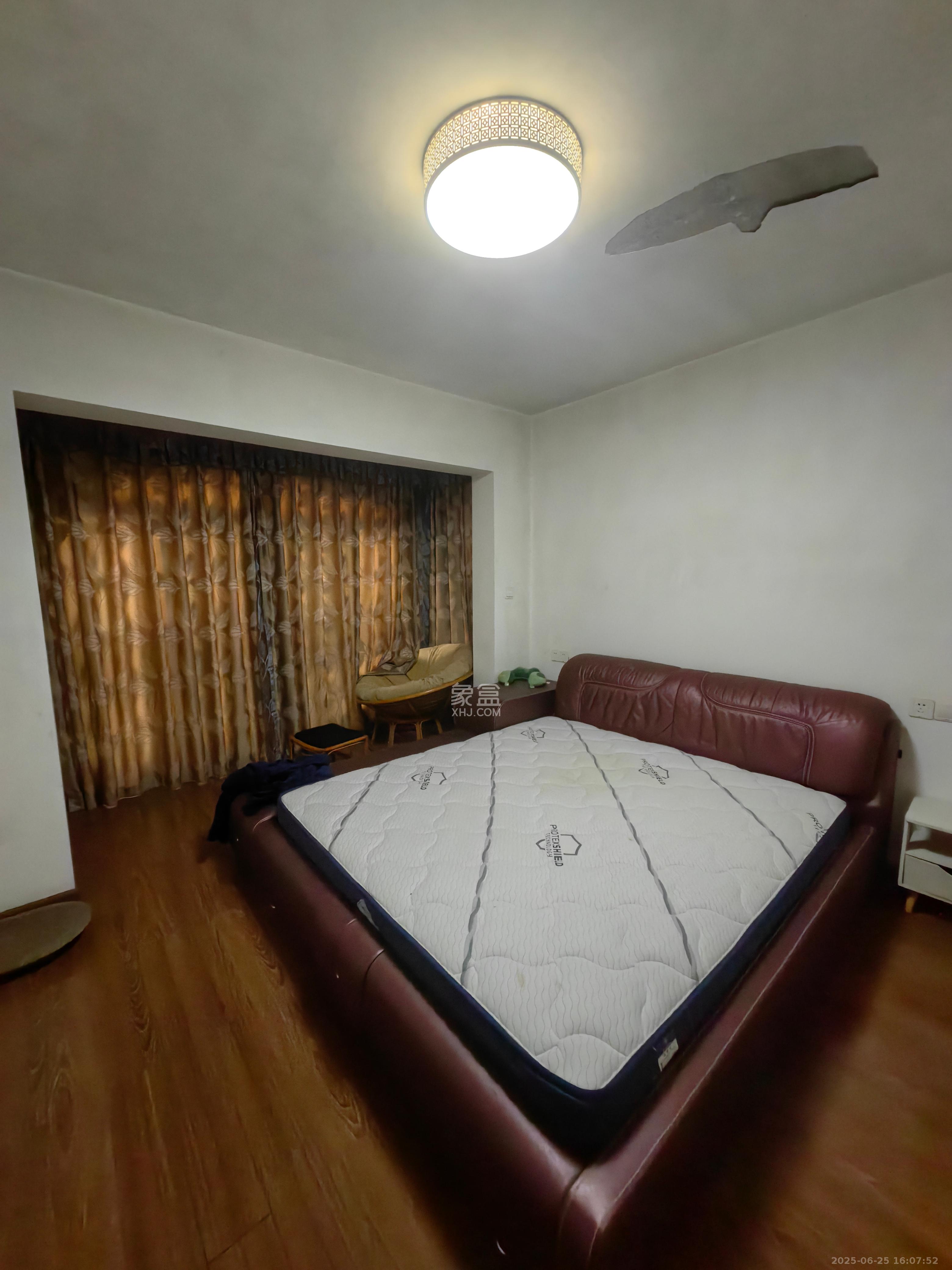 中建芙蓉嘉苑 3室2厅2卫 2600.0元/月 中建芙蓉嘉苑 3室2厅2卫 2600.0元/月室内图