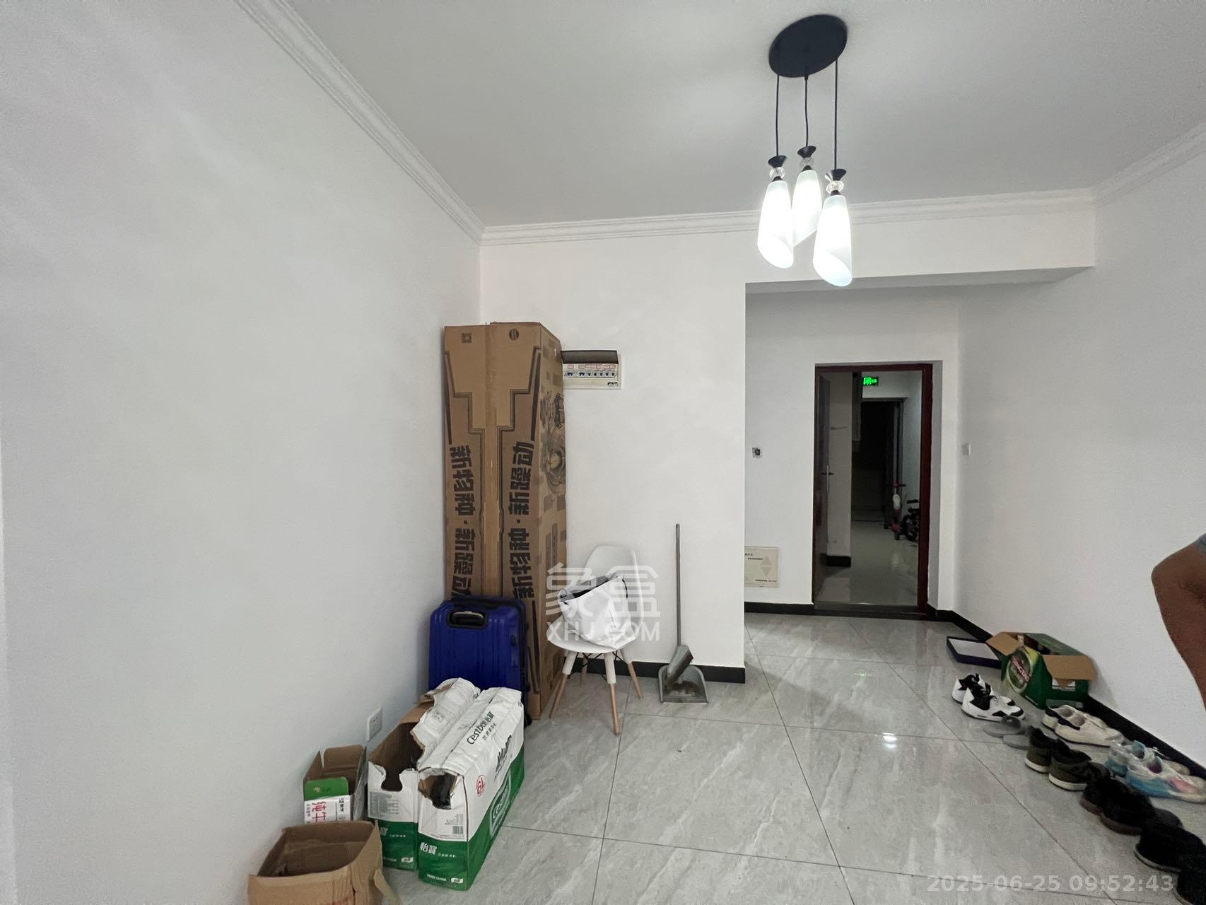 水墨林溪  3室2厅2卫   3200.00元/月室内图