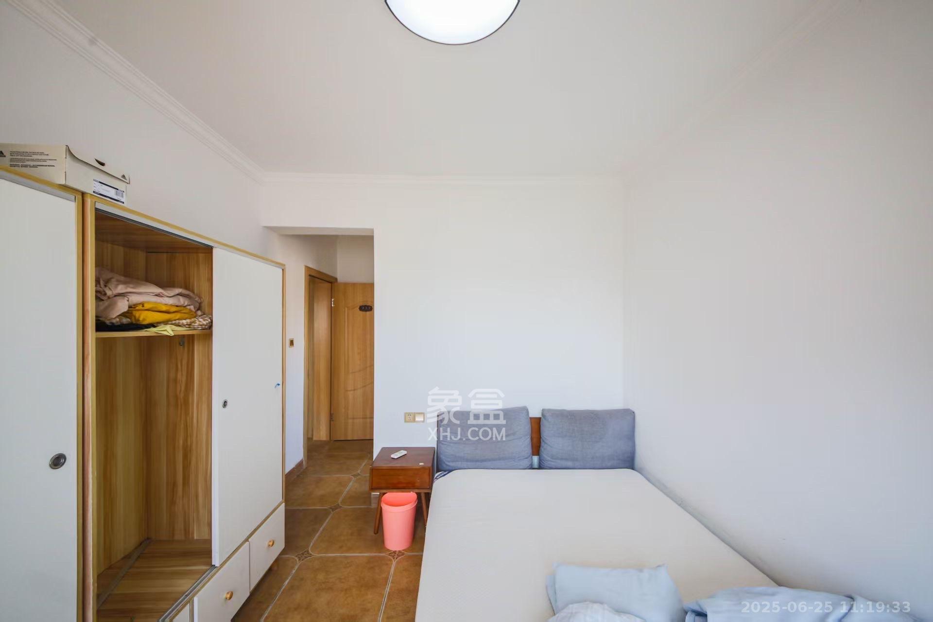 克拉美丽山庄(晟领国际) 3室2厅2卫 2000.0元/月 克拉美丽山庄(晟领国际) 3室2厅2卫 2000.0元/月室内图