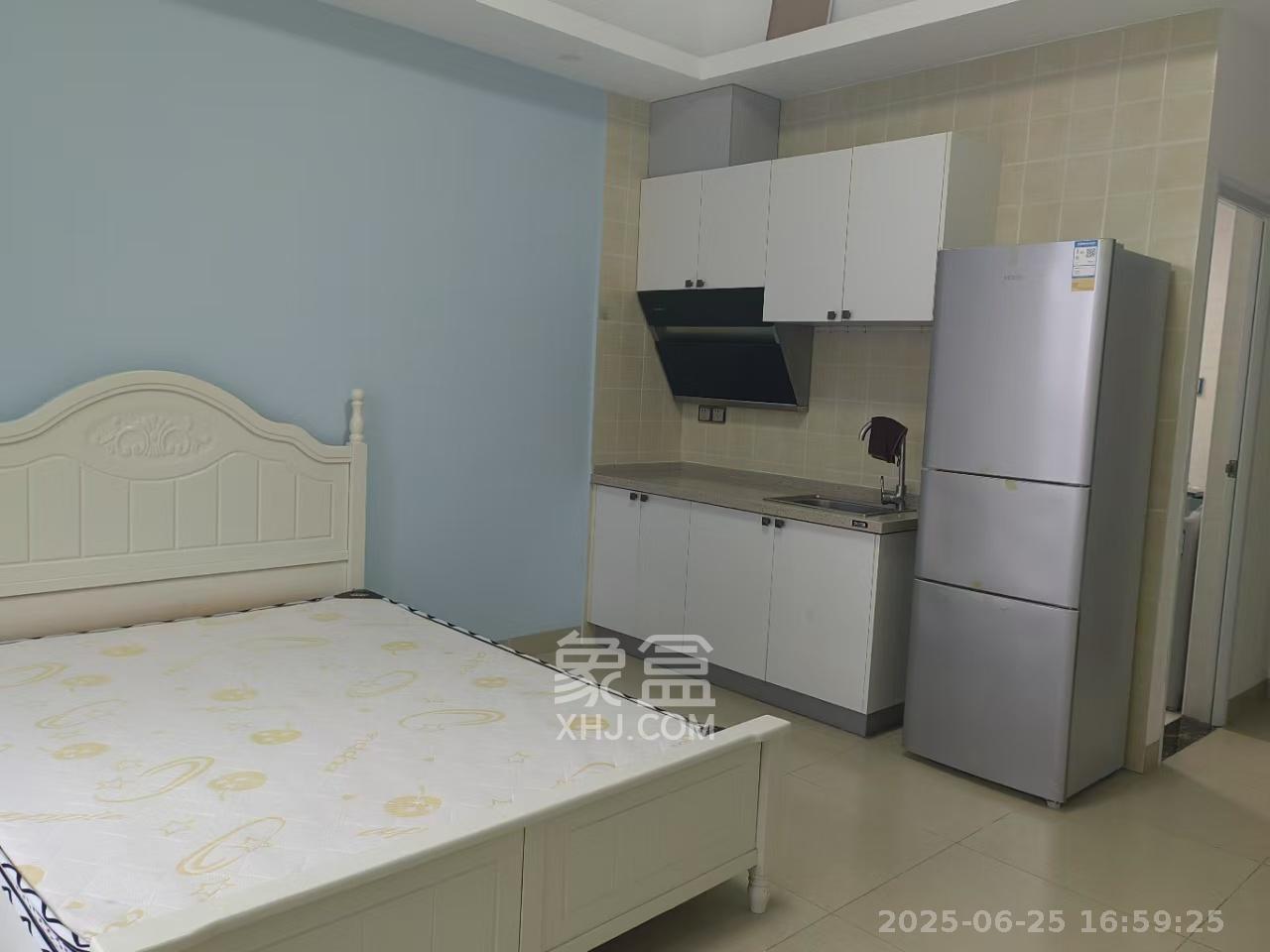 洋湖时代  1室1厅1卫    1300.0元/月 洋湖时代  1室1厅1卫    1300.0元/月室内图