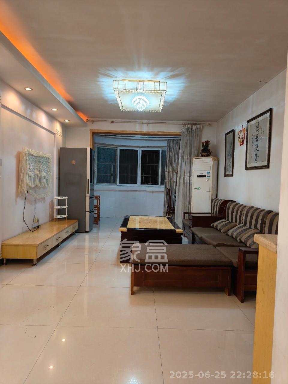 德润园  3室2厅2卫    2300.0元/月 德润园  3室2厅2卫    2300.0元/月