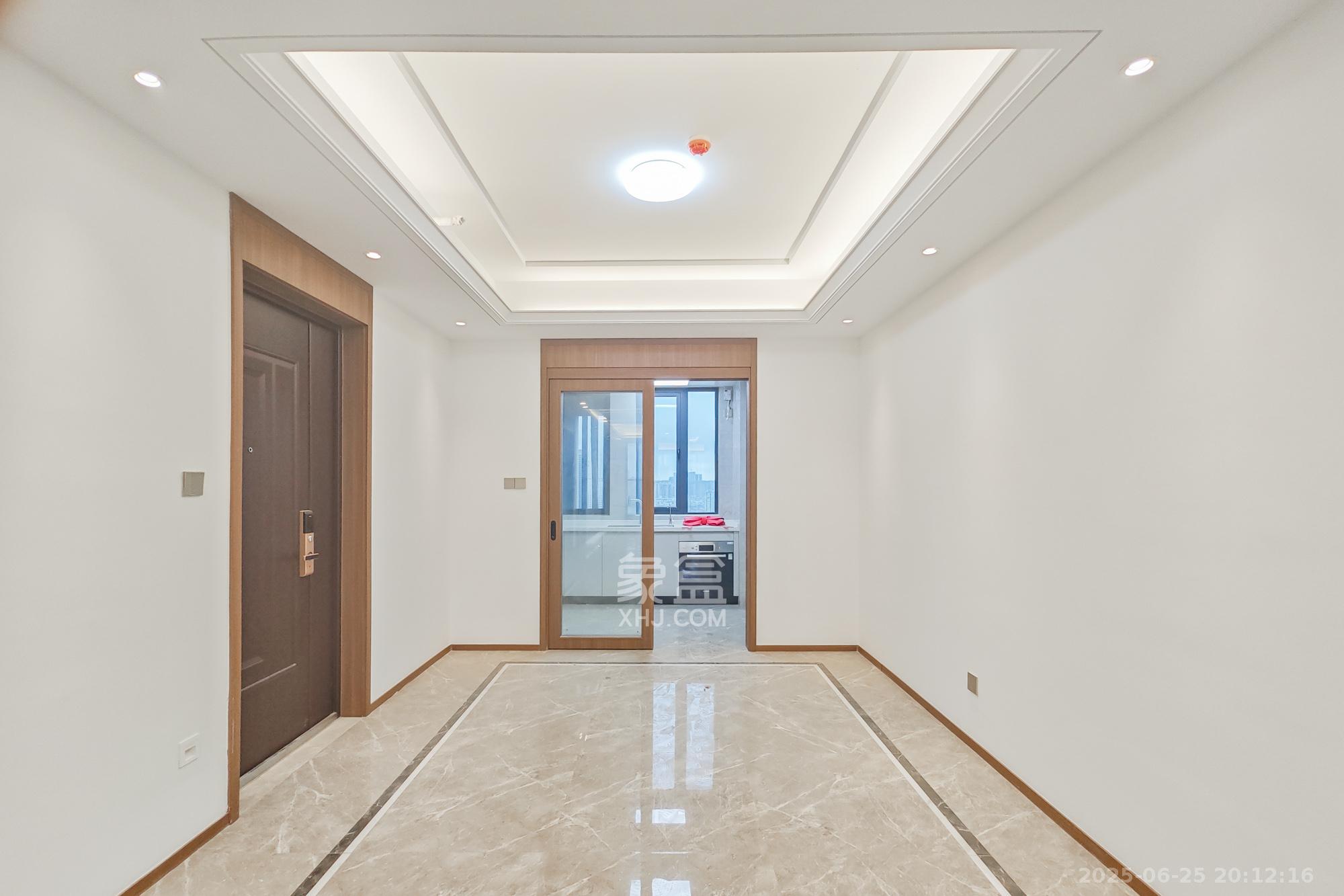 江山印  4室2厅2卫    620.0万其他