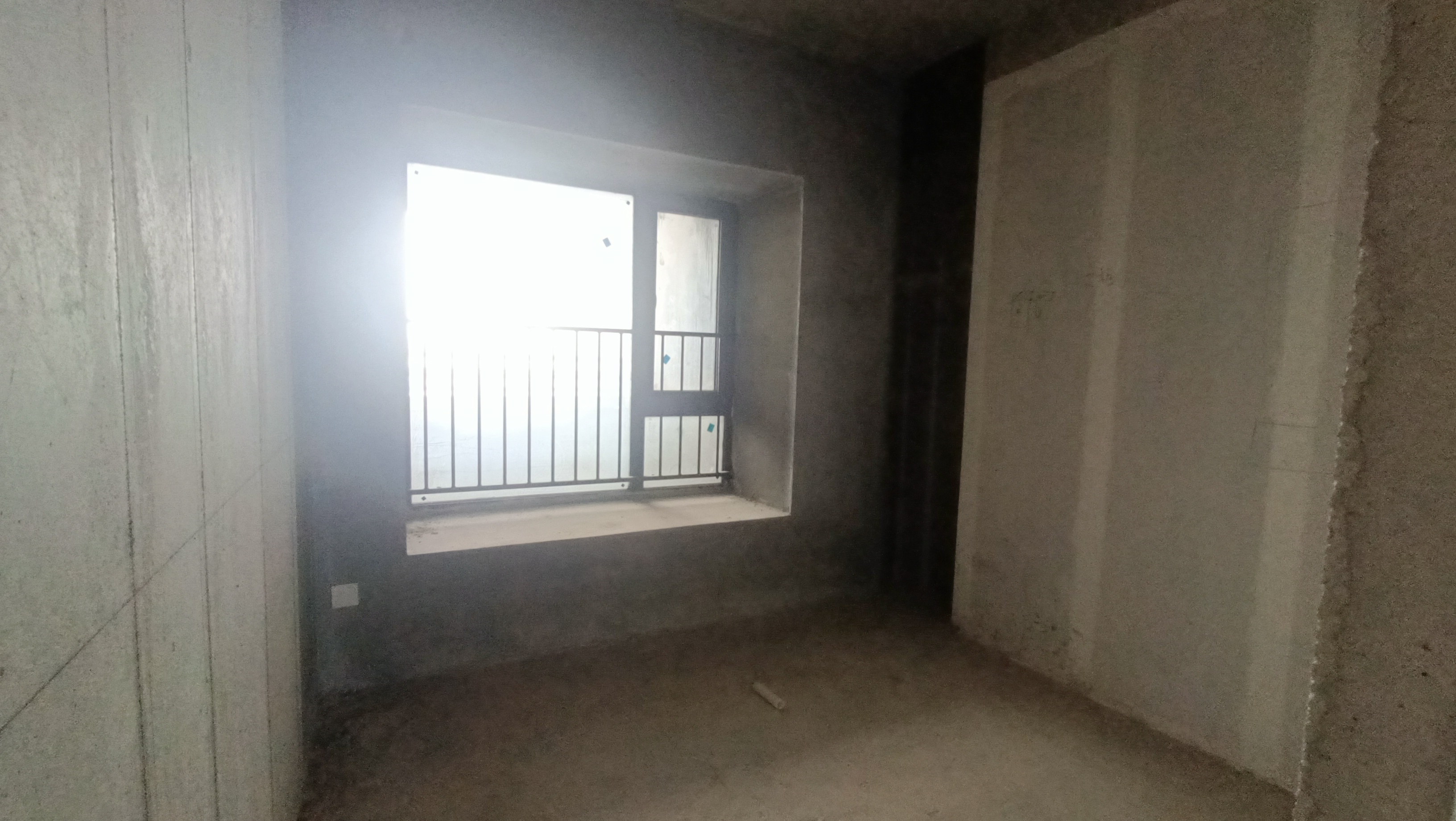 碧桂园正央时代 3室2厅2卫 63.8万 碧桂园正央时代 3室2厅2卫 63.8万客厅