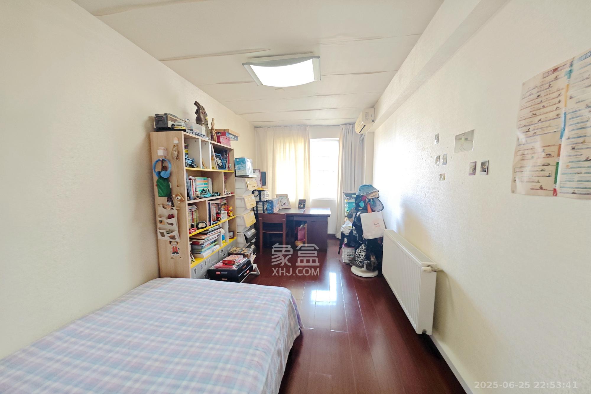 福乐康城 3室2厅2卫 98.0万 福乐康城 3室2厅2卫 98.0万卧室