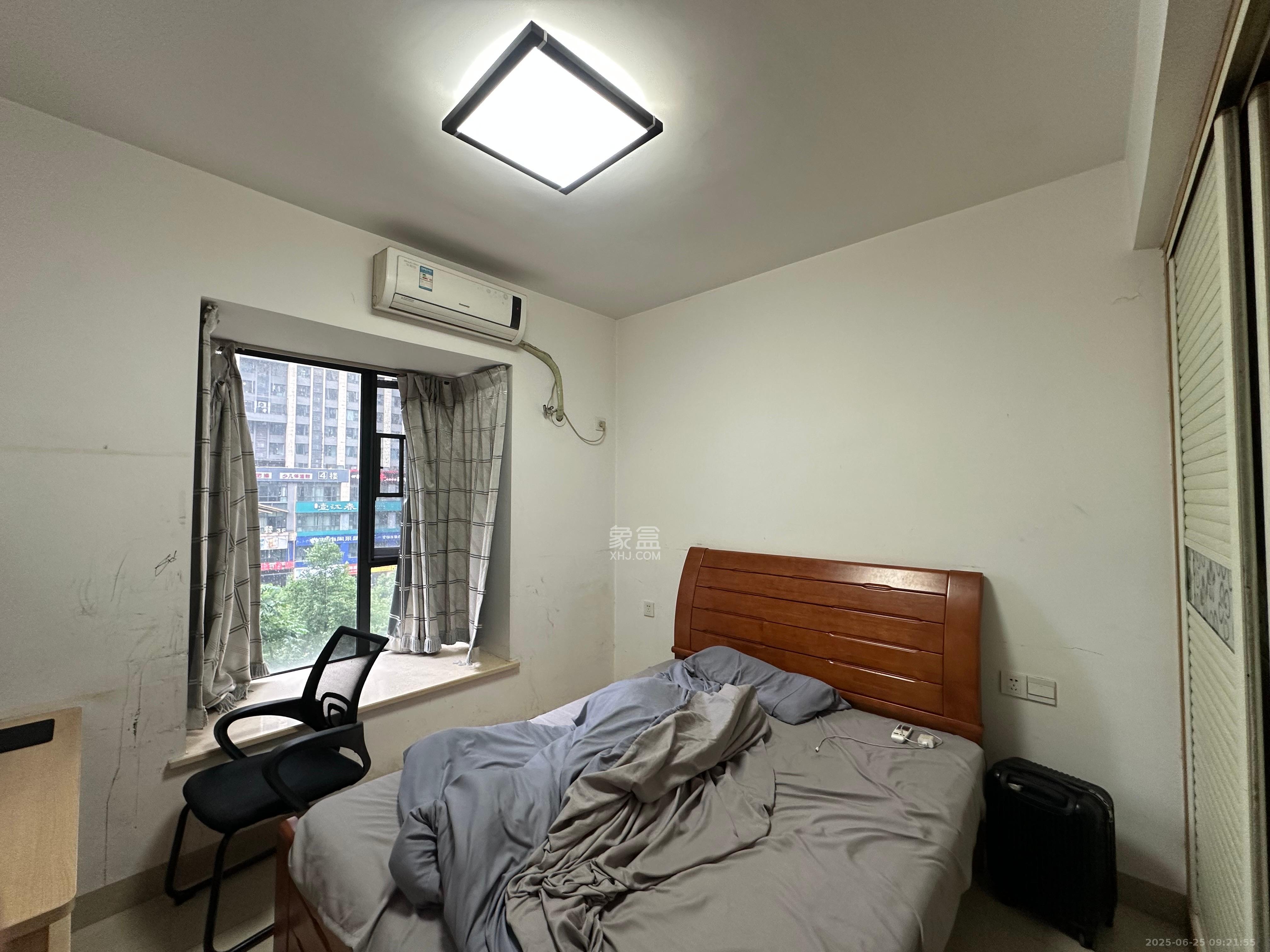 鸿基橄榄君庭  3室2厅1卫   2500.00元/月室内图