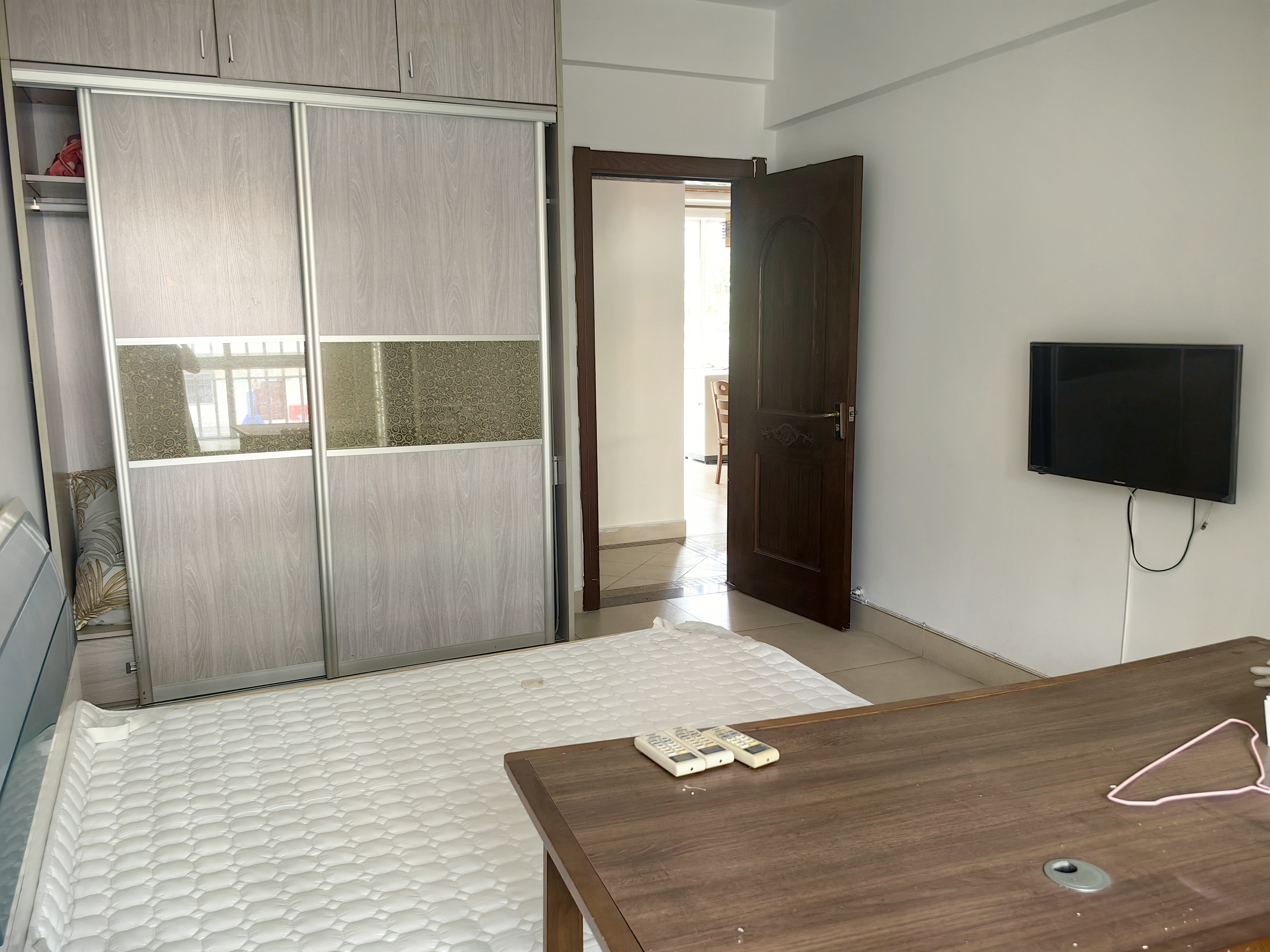 海南省公安消防总队海甸住宅小区 3室2厅2卫 3500.0元/月 海南省公安消防总队海甸住宅小区 3室2厅2卫 3500.0元/月室内图