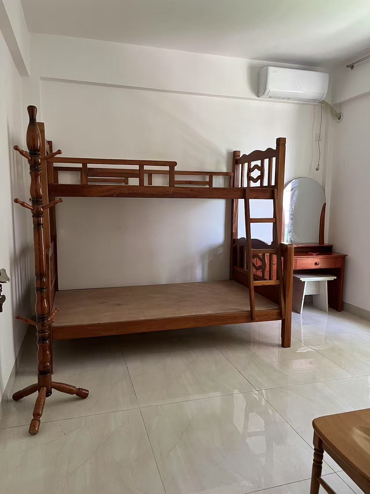 园林管理局宿舍  3室2厅1卫   1800.00元/月室内图