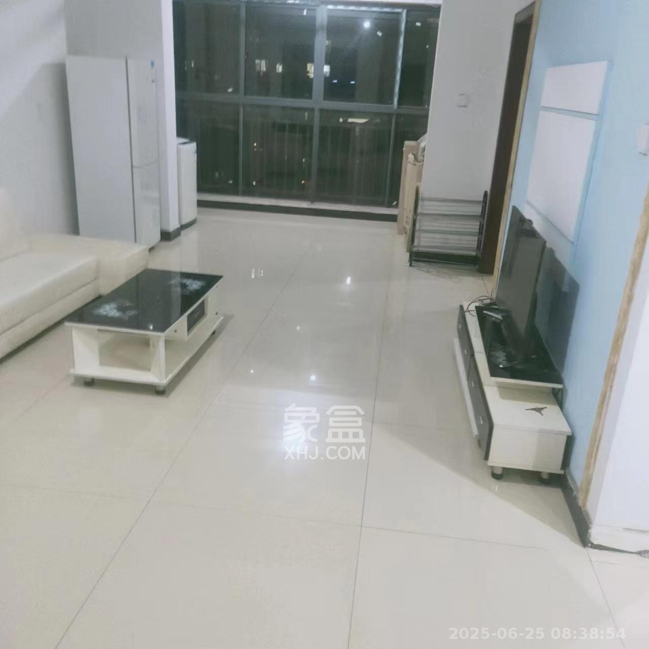 康桥长郡 3室2厅1卫 1500.0元/月 康桥长郡 3室2厅1卫 1500.0元/月室内图