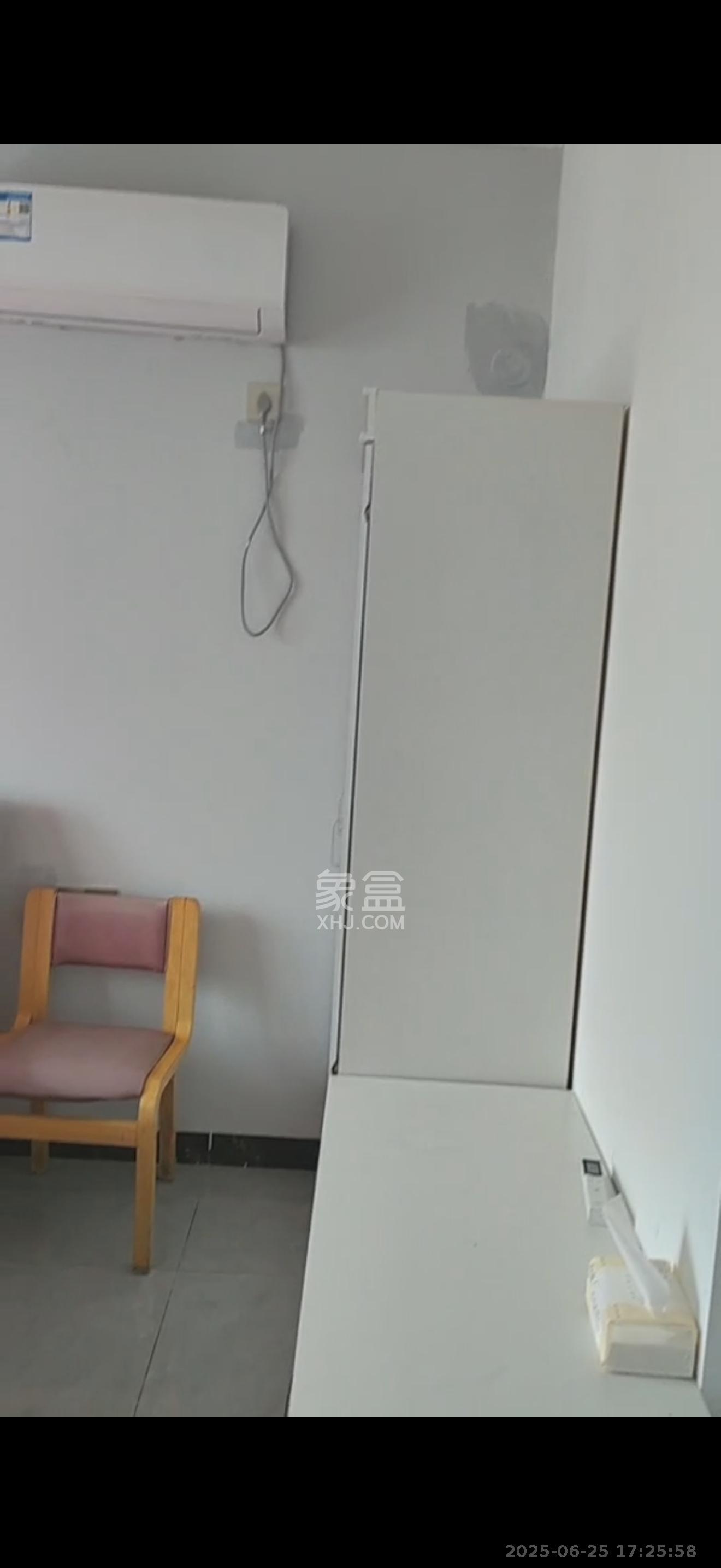 江山帝景雅典  1室0厅0卫    3000.0元/月室内图