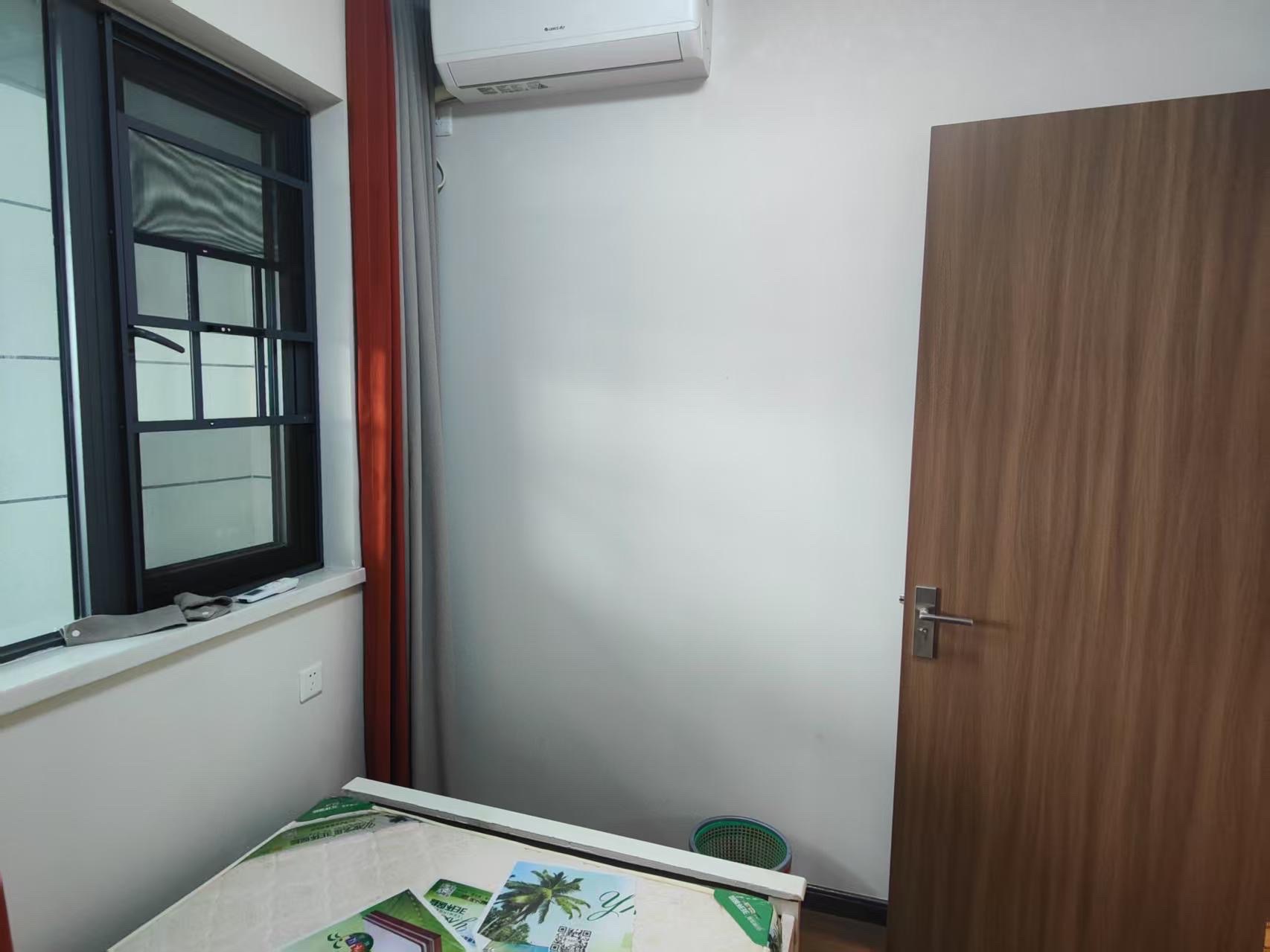 保利恒伟时光印象 4室2厅2卫 2700.0元/月 保利恒伟时光印象 4室2厅2卫 2700.0元/月户型图