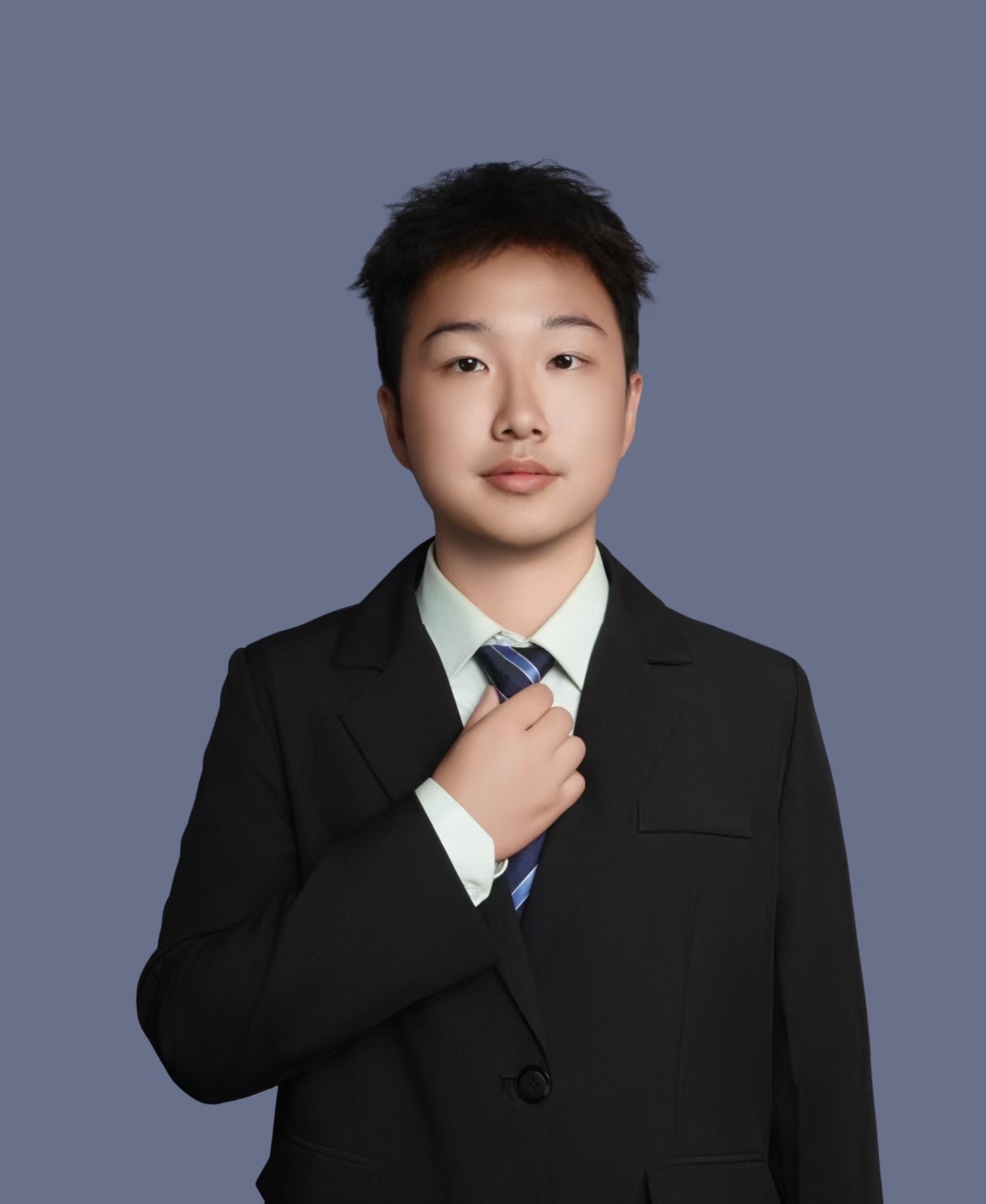 殷俊