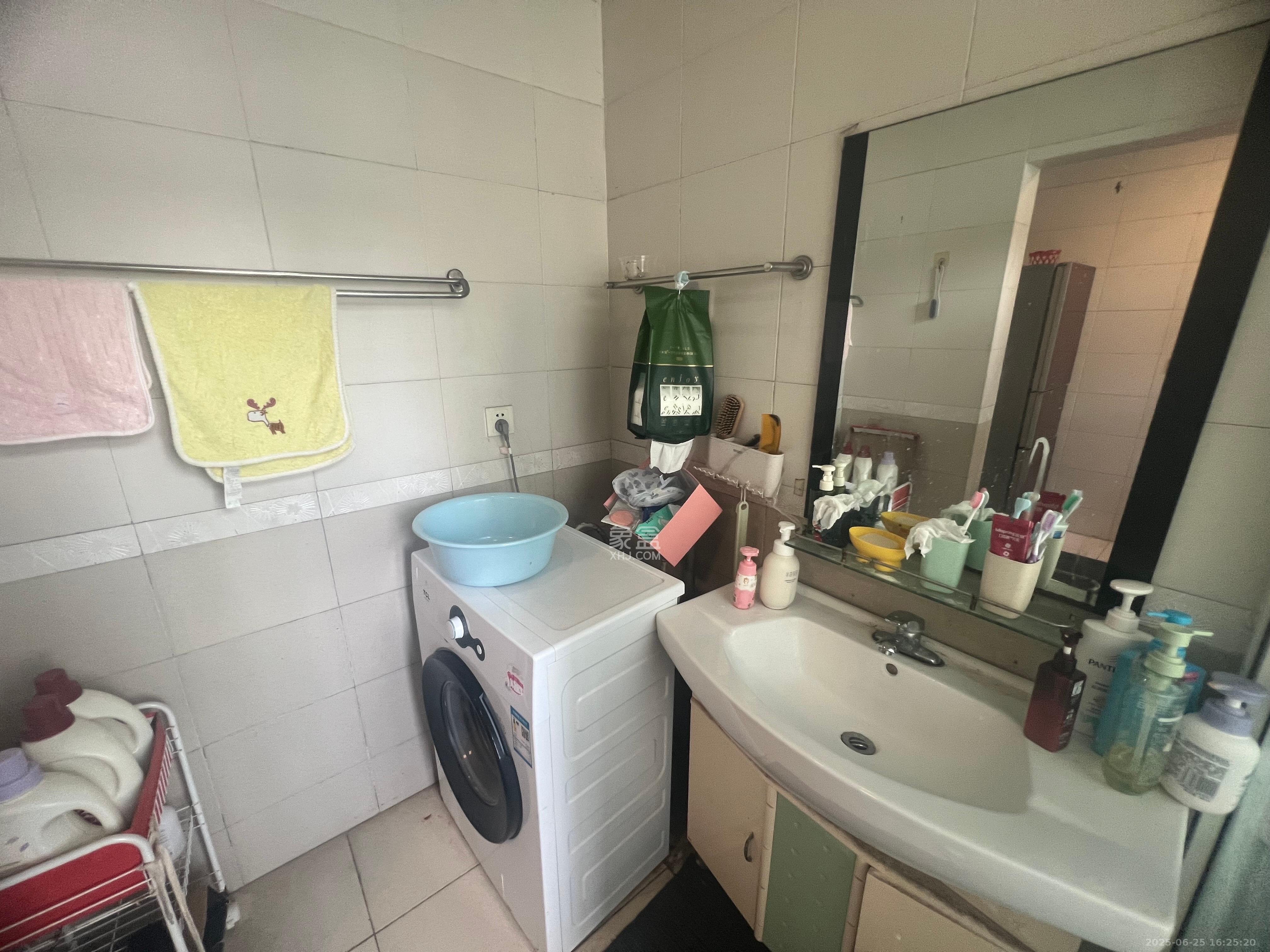 长坡社区 1室0厅0卫 1500.0元/月 长坡社区 1室0厅0卫 1500.0元/月室内图