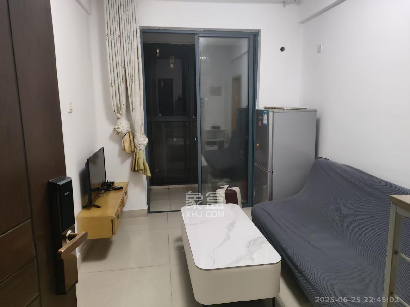 标志浪漫满屋（枫景公寓）  1室1厅1卫   1600.00元/月