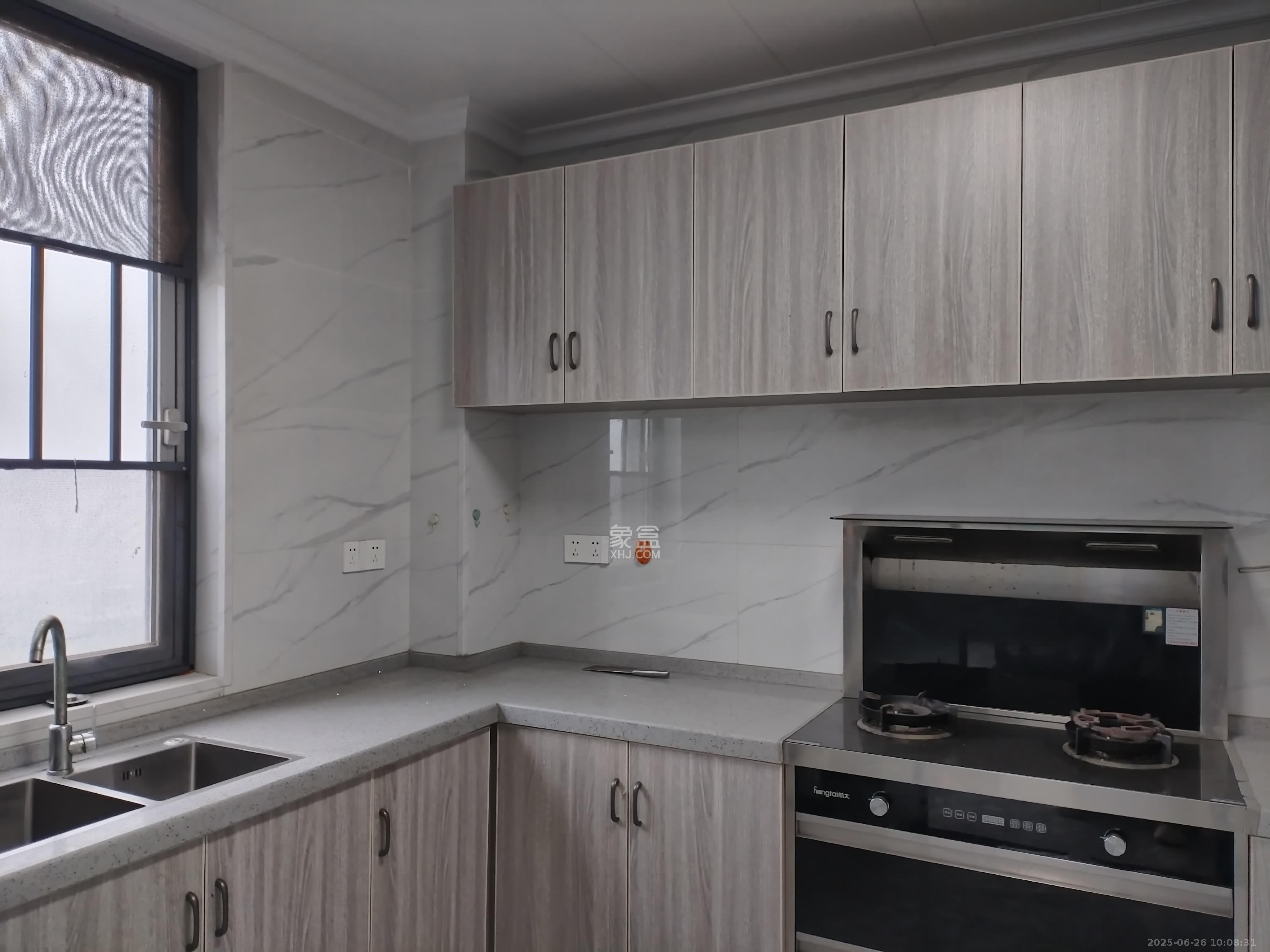 湘江壹号一二三期(创远湘江壹号) 4室2厅3卫 6300.0元/月 湘江壹号一二三期(创远湘江壹号) 4室2厅3卫 6300.0元/月室内图