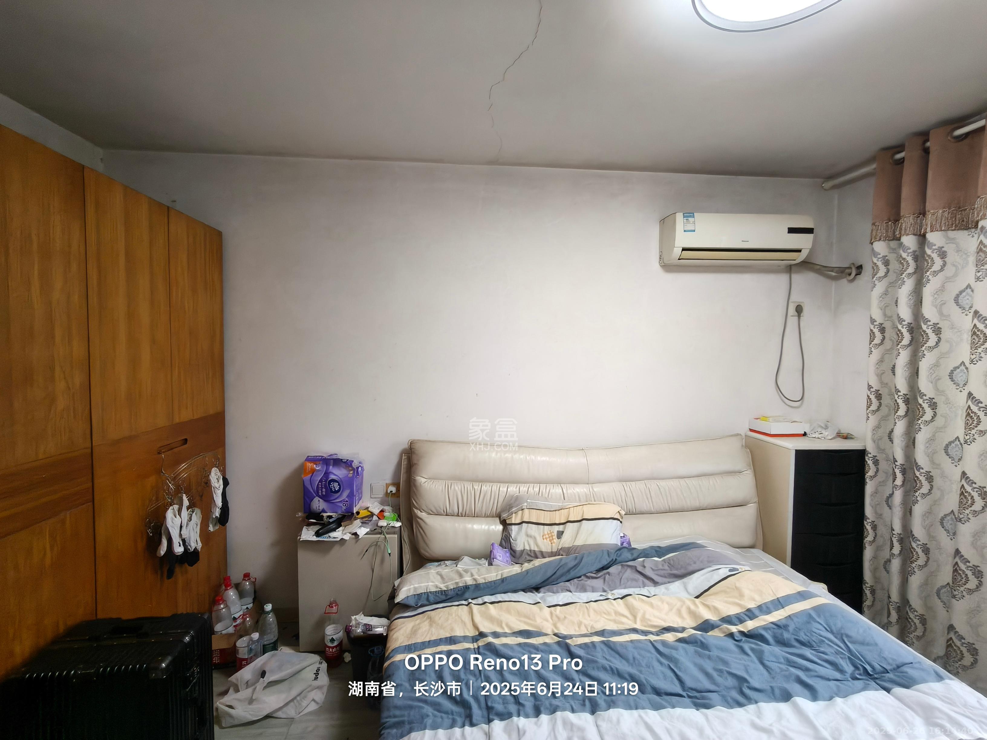 友谊小区公寓楼 3室2厅2卫 2500.0元/月 友谊小区公寓楼 3室2厅2卫 2500.0元/月室内图