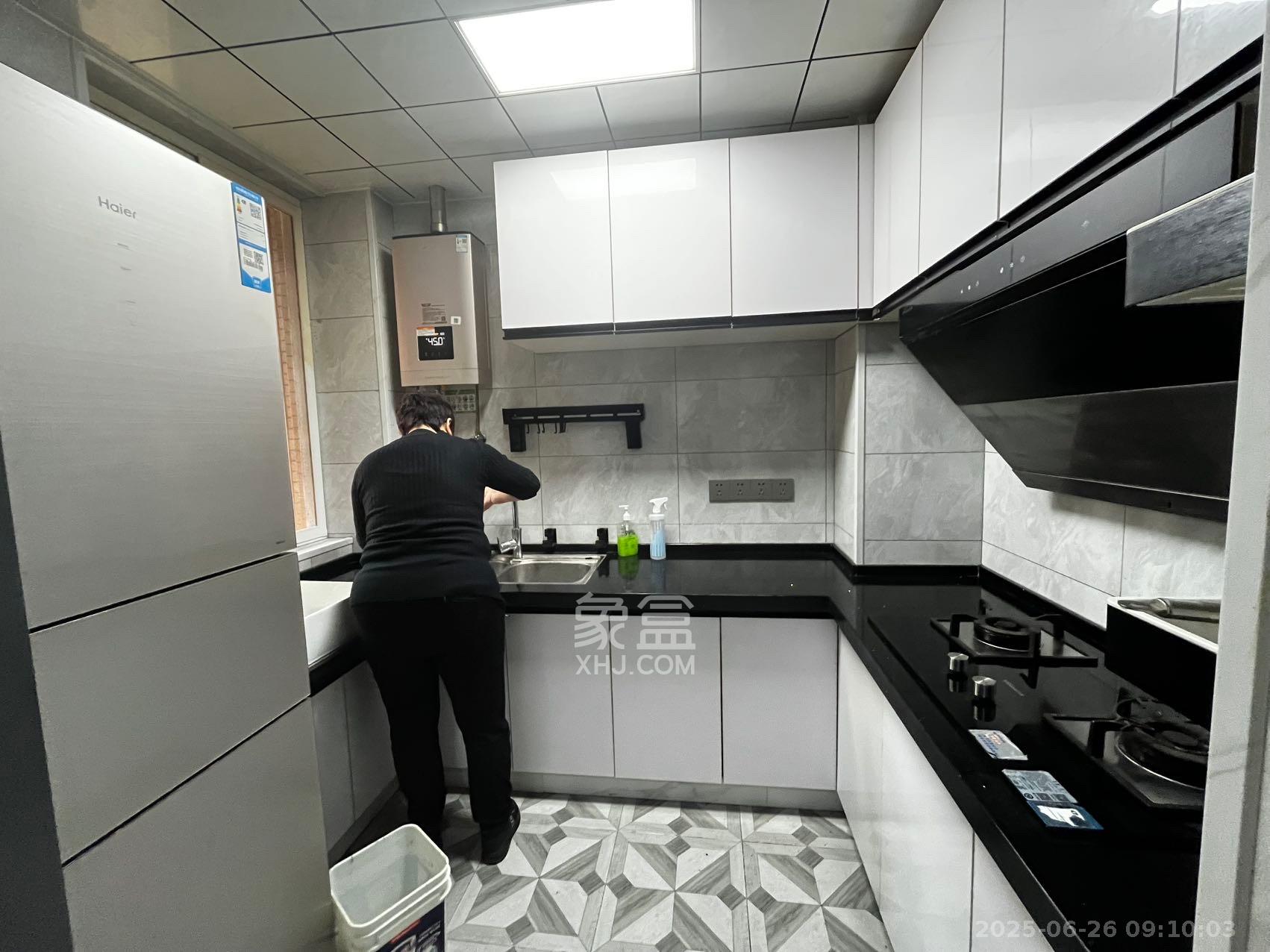 和沁园 2室2厅2卫 2000.0元/月 和沁园 2室2厅2卫 2000.0元/月室内图