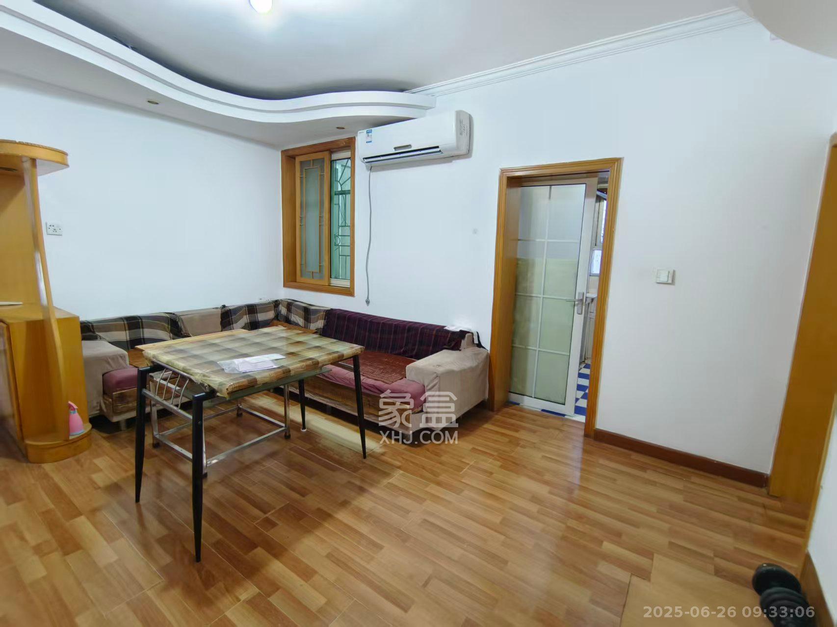 裕农街散盘 3室2厅1卫 1300.0元/月 裕农街散盘 3室2厅1卫 1300.0元/月室内图