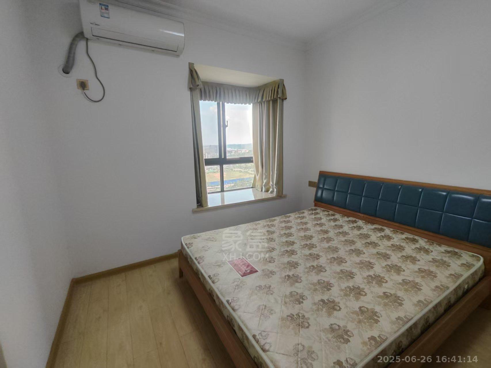 武广国际学苑 2室2厅1卫 2000.0元/月 武广国际学苑 2室2厅1卫 2000.0元/月室内图