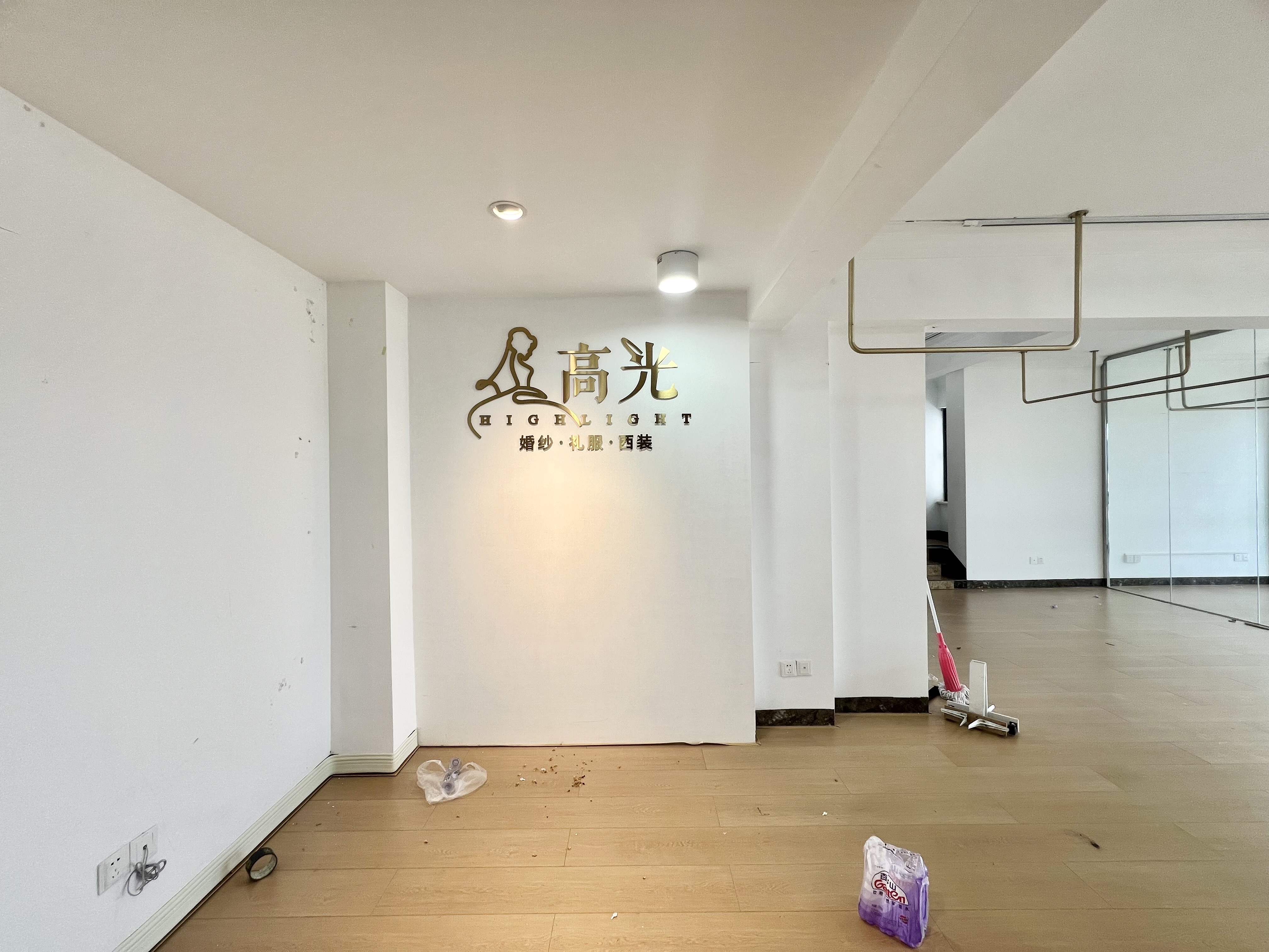 金城SOHO（海岸金城金城国际）  1室1厅1卫   8500.00元/月