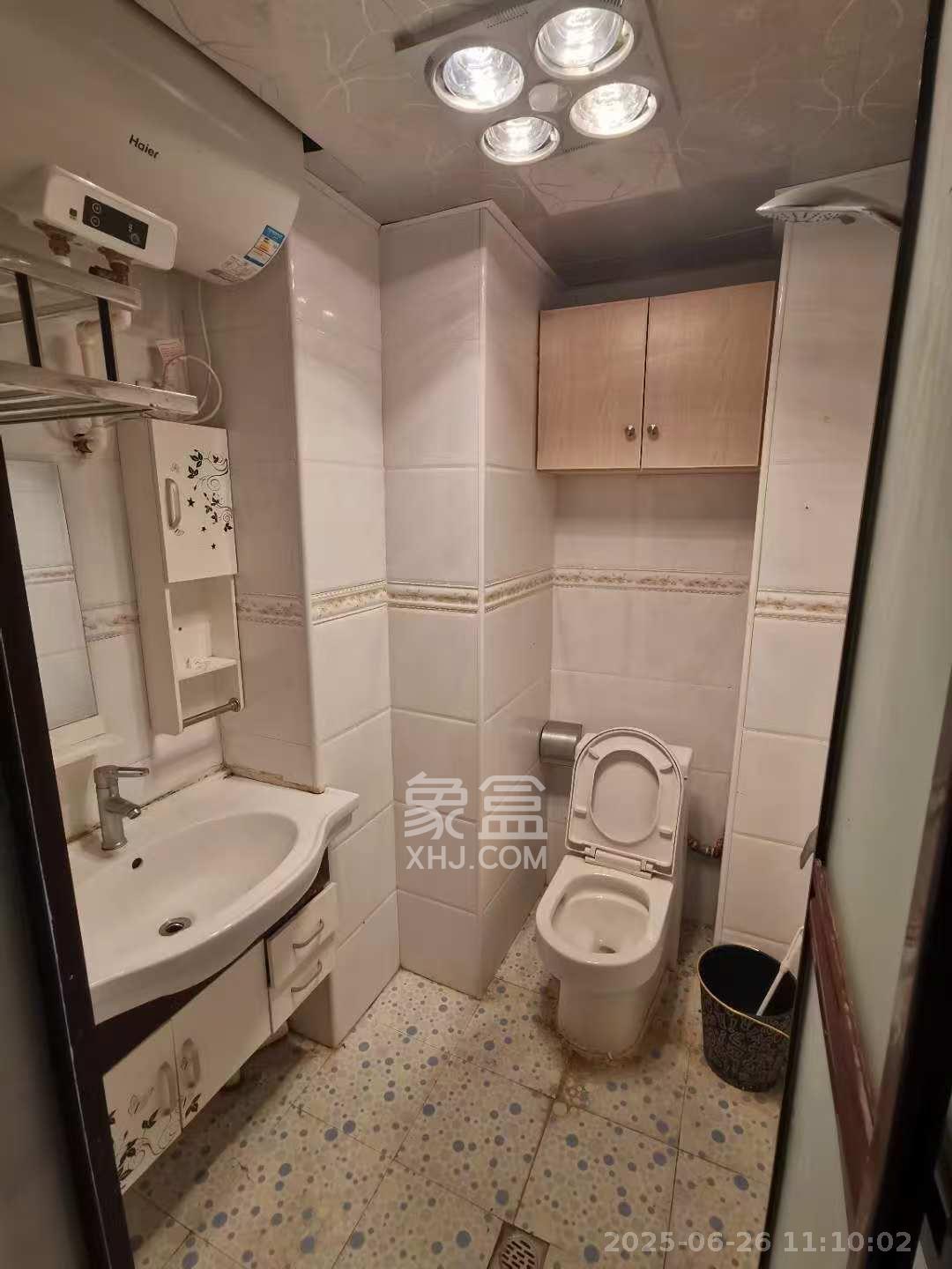 少帅府  3室1厅1卫   2500.00元/月室内图