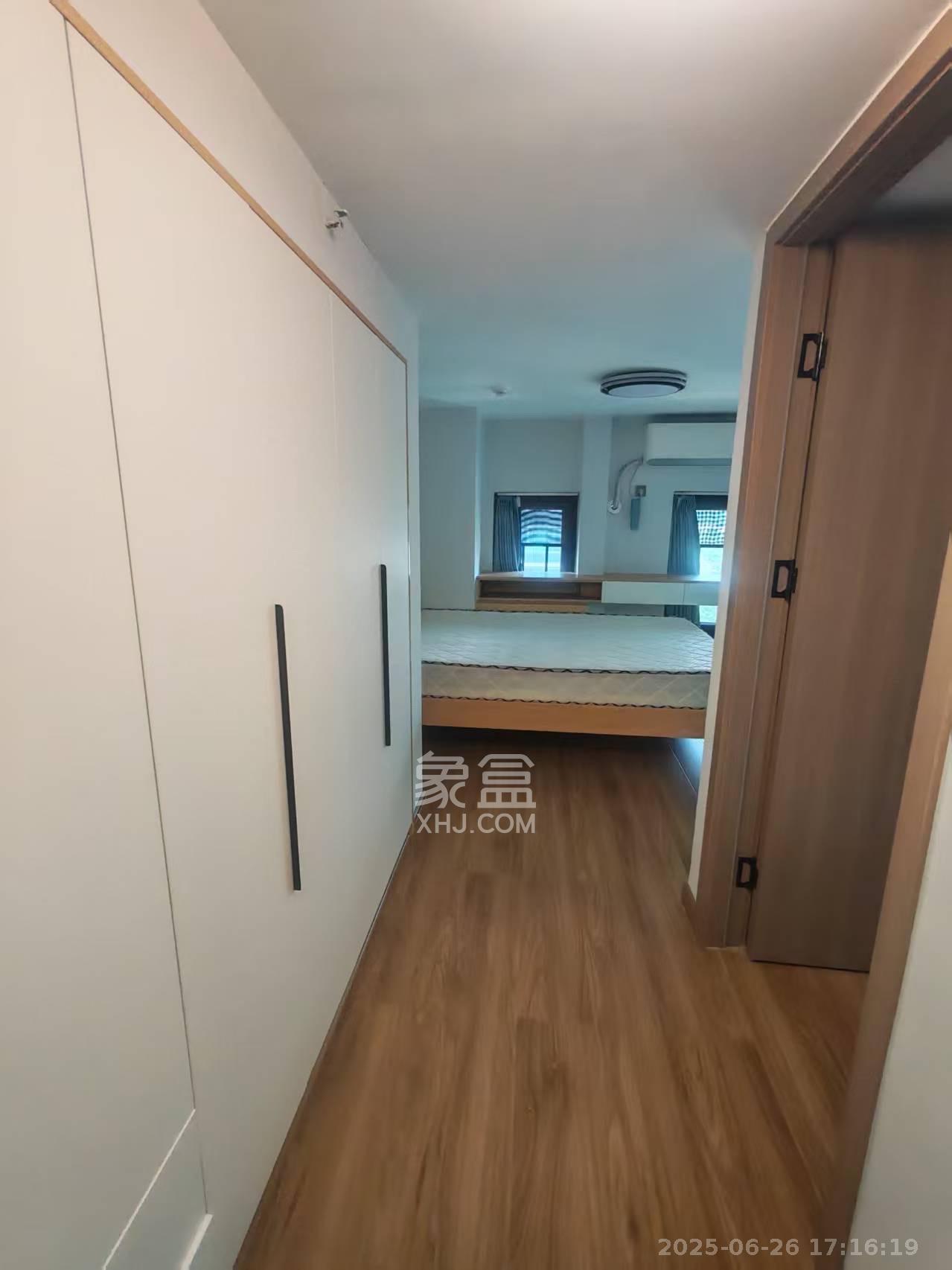 万科紫台  2室0厅0卫   3000.00元/月室内图