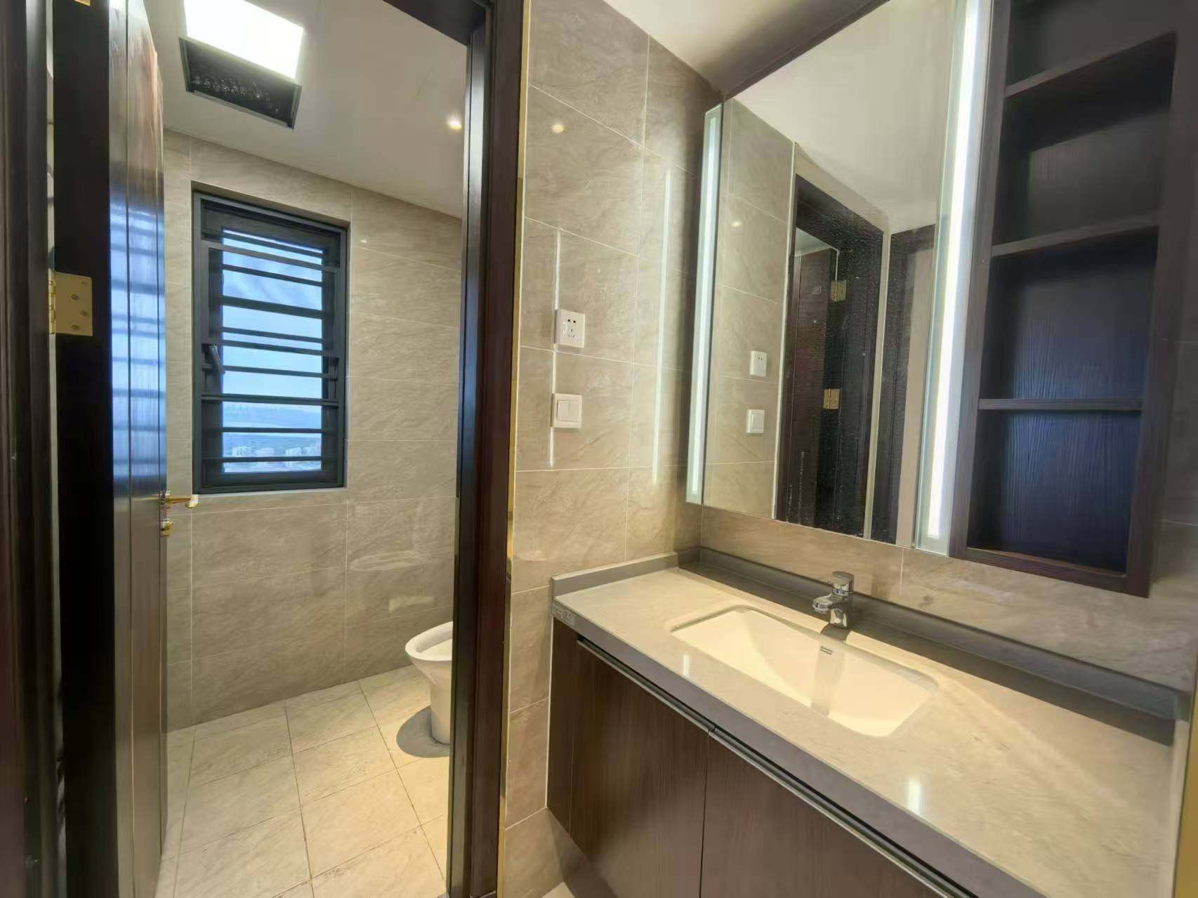 株洲恒大悦珑台 4室2厅2卫 95.0万 株洲恒大悦珑台 4室2厅2卫 95.0万室内图