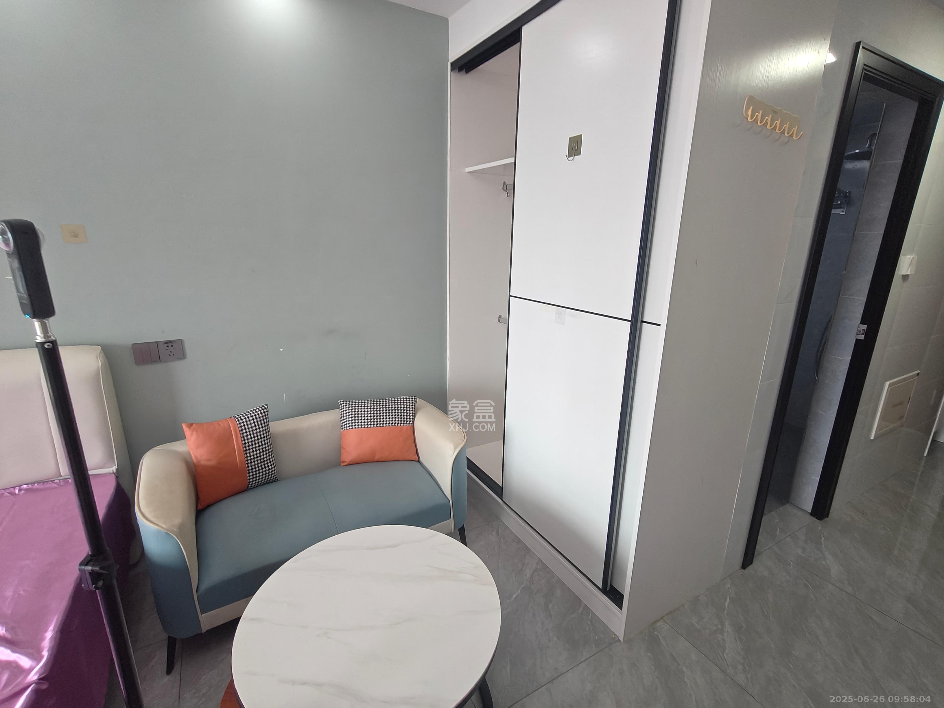 碧桂园印象  1室0厅0卫    1600.0元/月 碧桂园印象  1室0厅0卫    1600.0元/月室内图