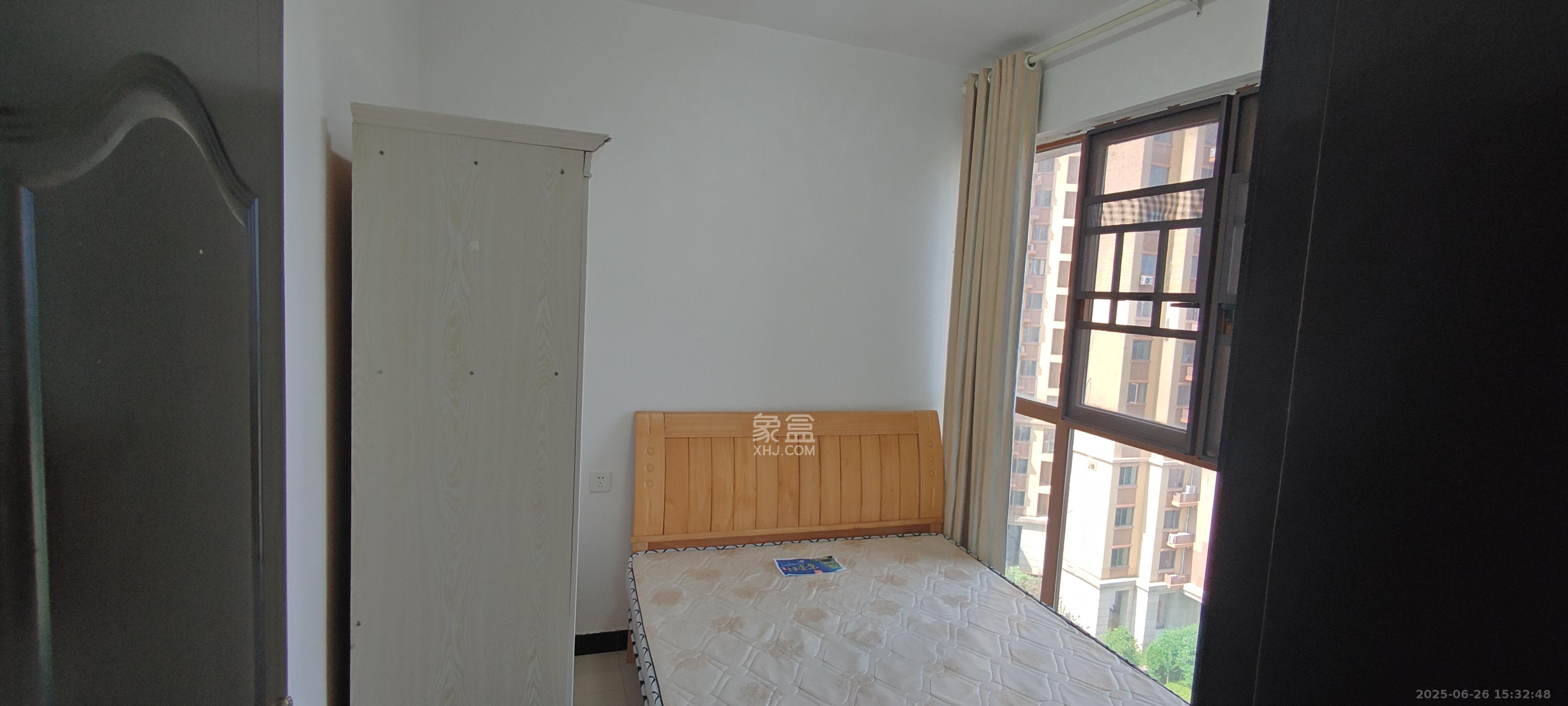 万里时代  3室2厅2卫    2700.0元/月室内图