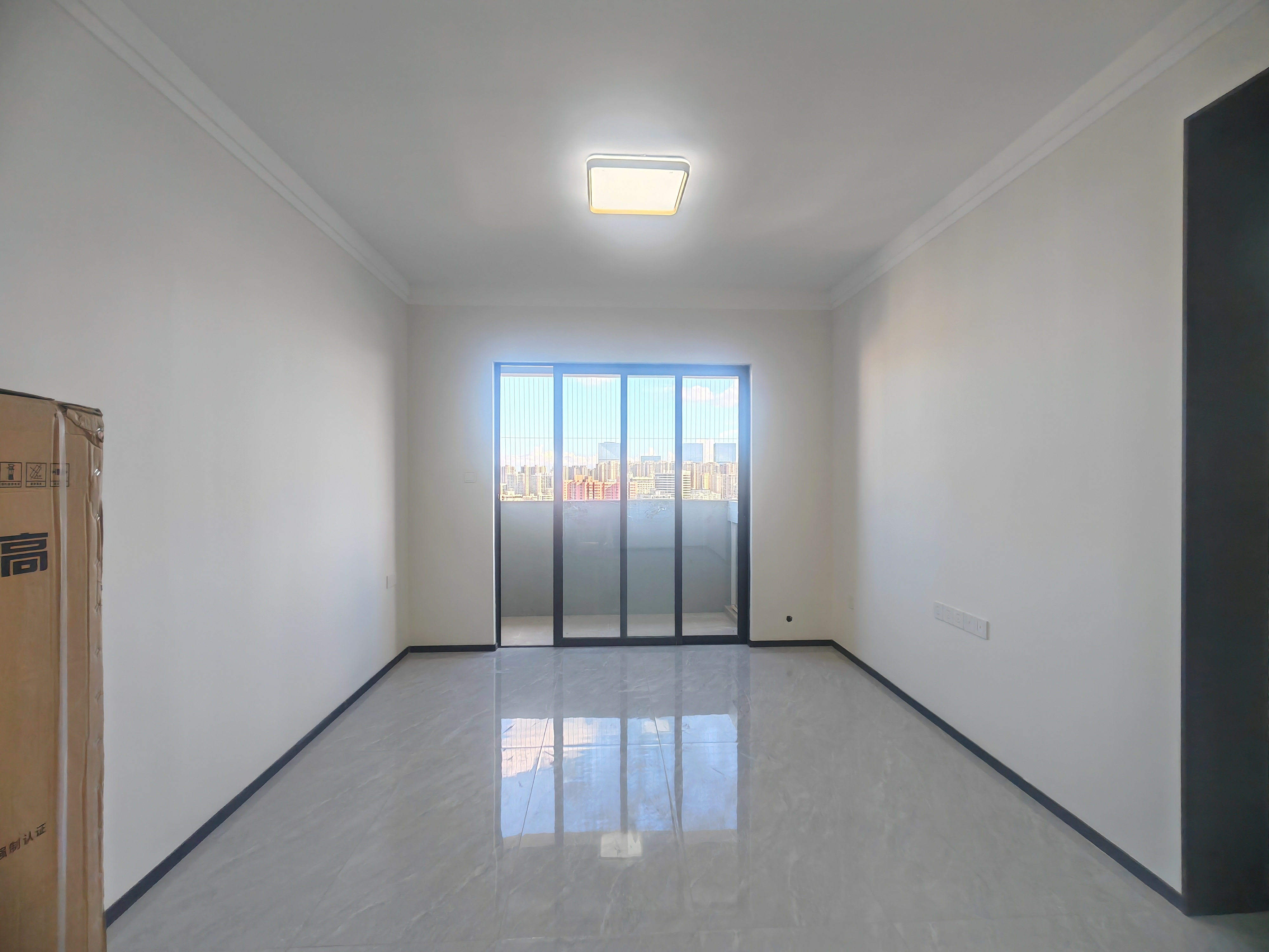 海府大院(海府路41号) 3室2厅1卫 3100.00元/月 海府大院(海府路41号) 3室2厅1卫 3100.00元/月室内图