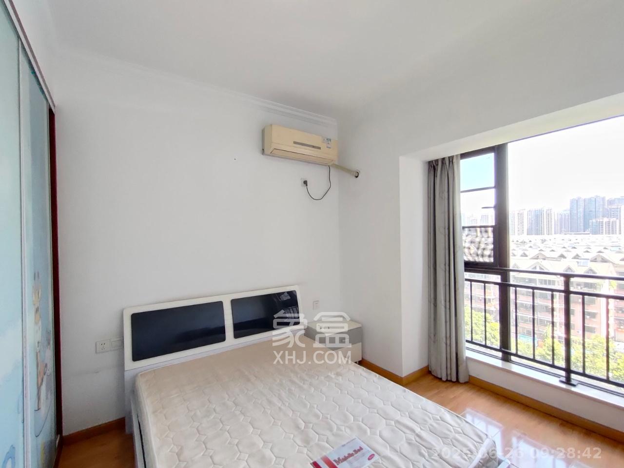 湘域熙岸 4室2厅2卫 3600.0元/月 湘域熙岸 4室2厅2卫 3600.0元/月室内图