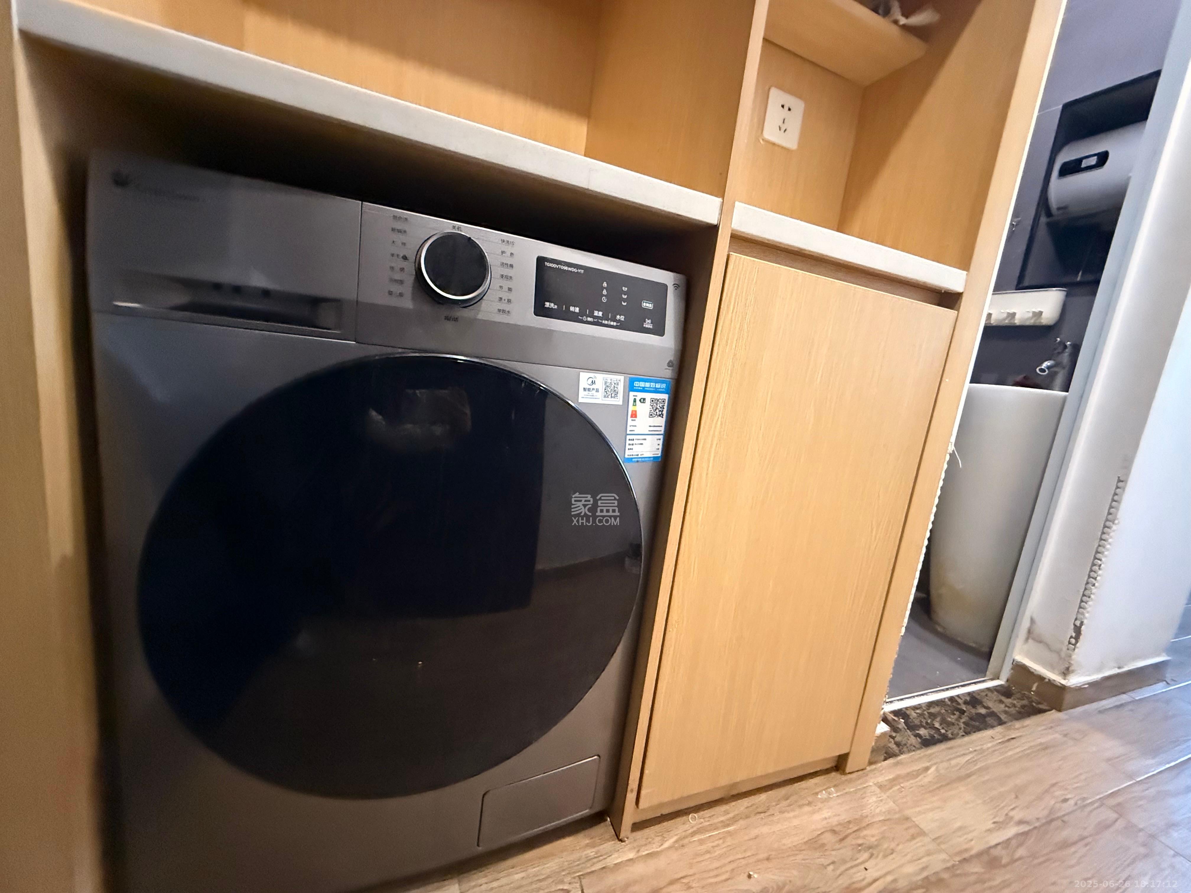 叠彩兰亭 1室1厅1卫 1350.0元/月 叠彩兰亭 1室1厅1卫 1350.0元/月室内图