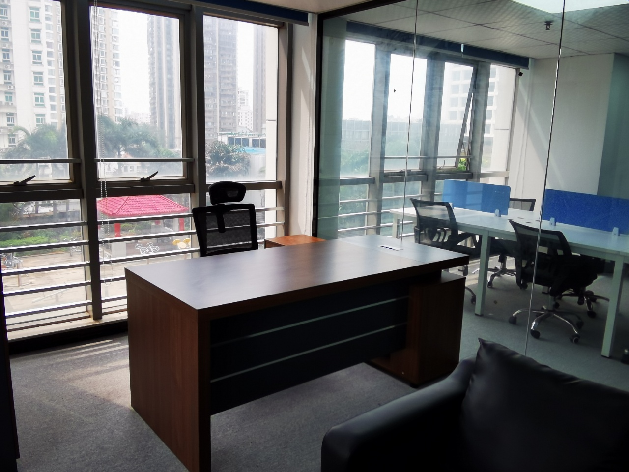 财富广场 2室1厅0卫 5800.0元/月 财富广场 2室1厅0卫 5800.0元/月室内图